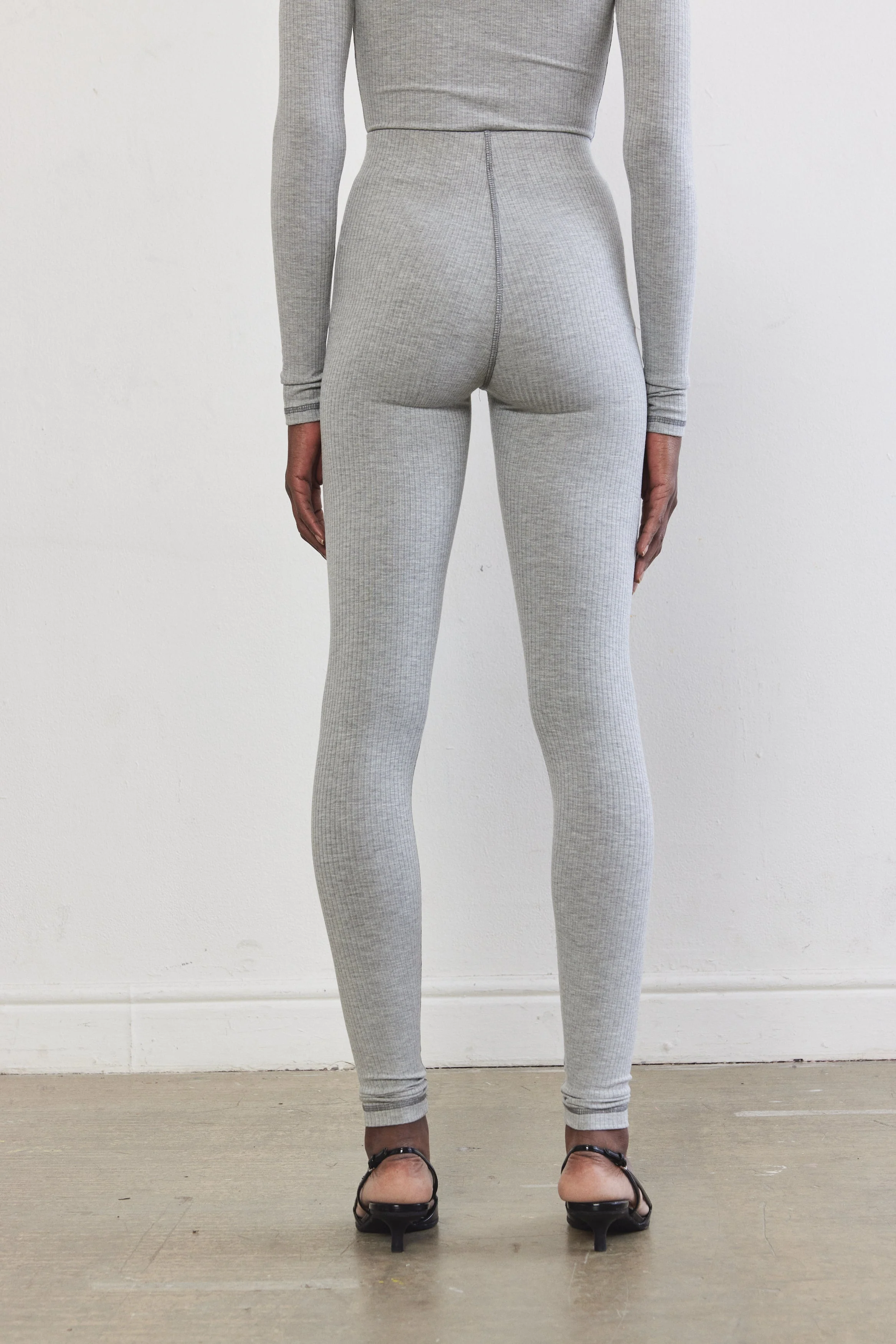 Ribbed Flat-Lock Leggings - Image 8