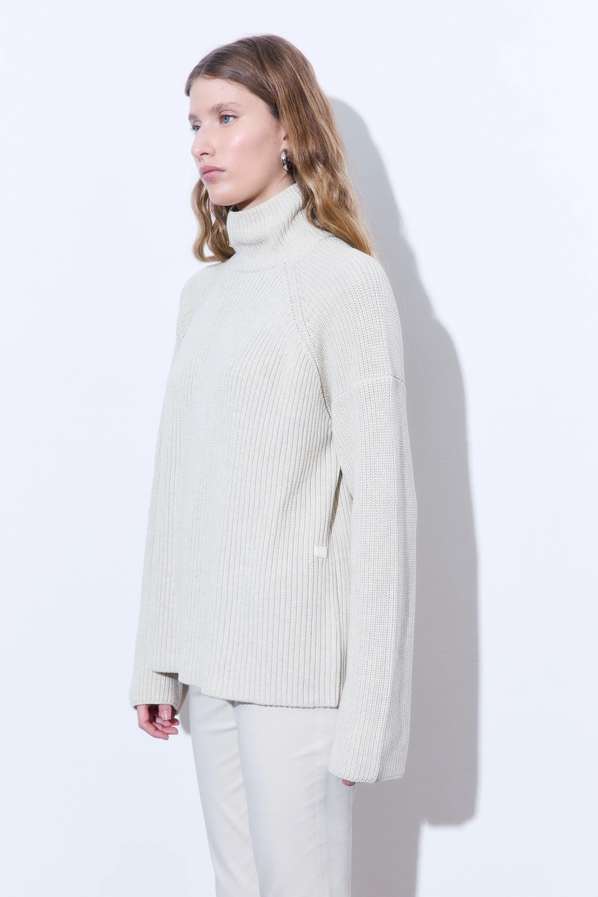 Ribbed Turtleneck Sweater - Image 4