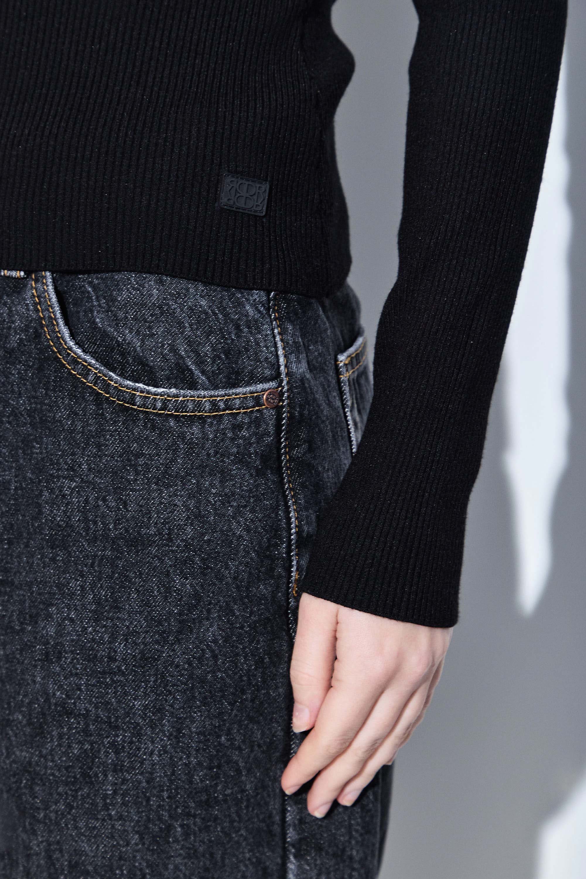 Ribbed Turtleneck Top - Image 6