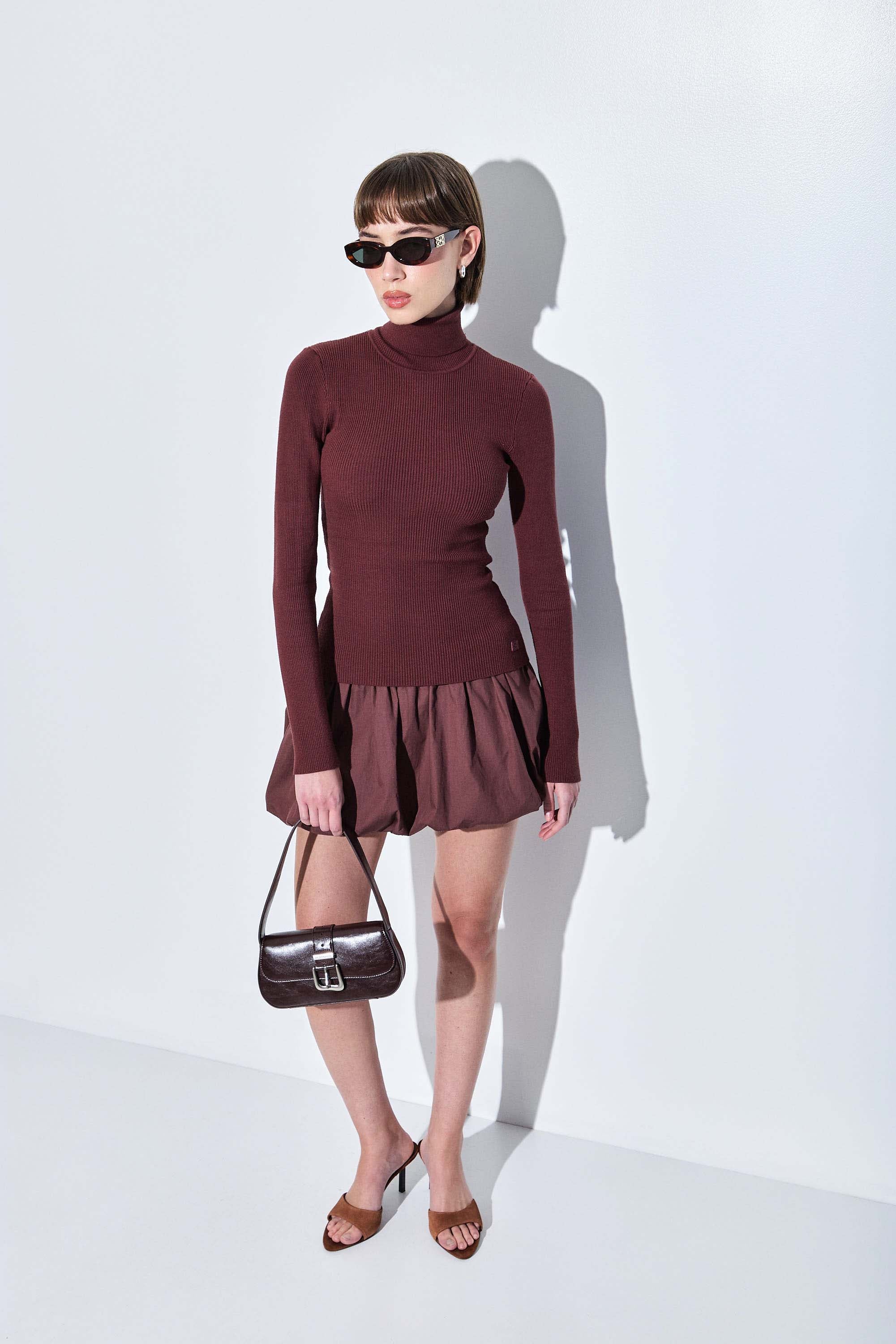 Ribbed Turtleneck Top - Image 3