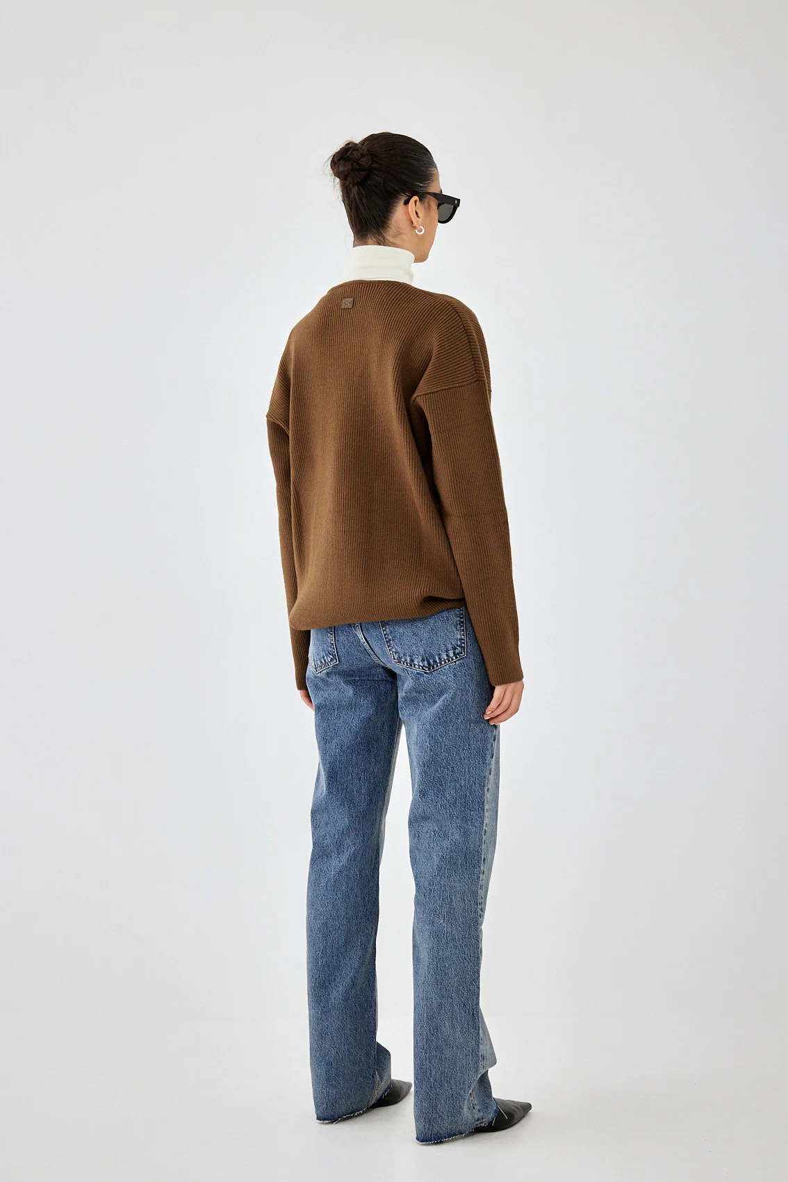 Ribbed V Neck Sweater - Image 5