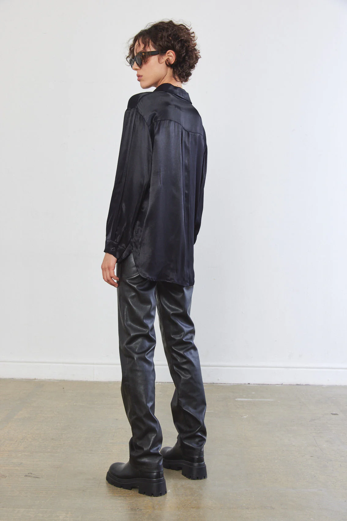 Satin Buttoned Blouse - Image 7