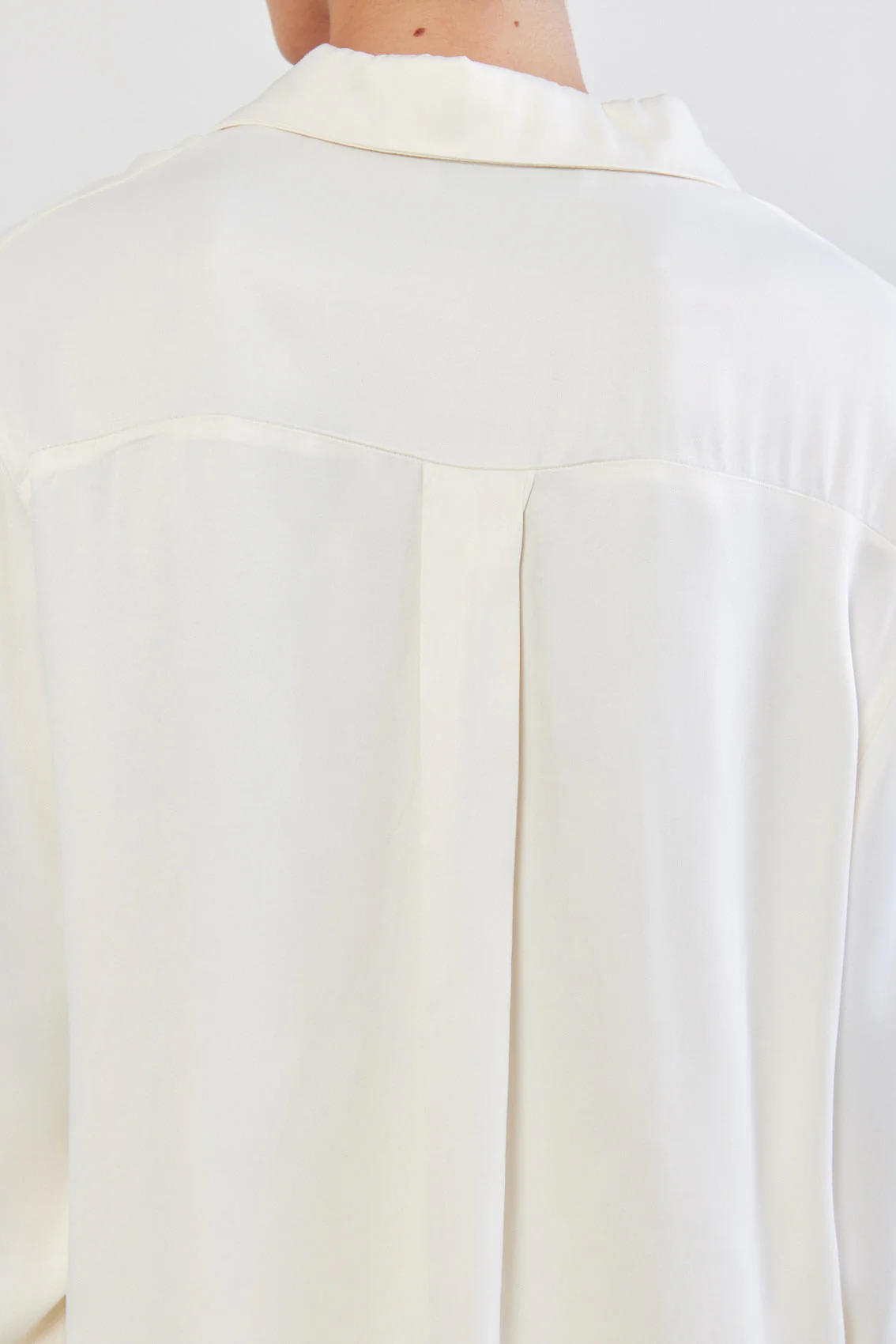 Satin Buttoned Blouse - Image 4