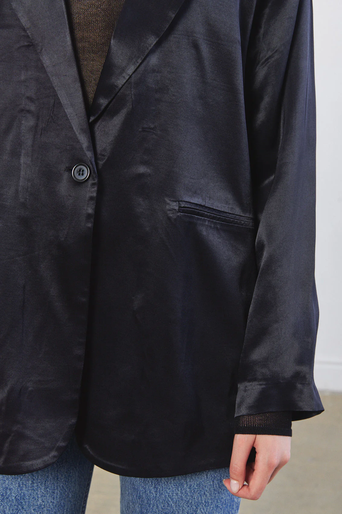 Satin Tailored Blazer - Image 5