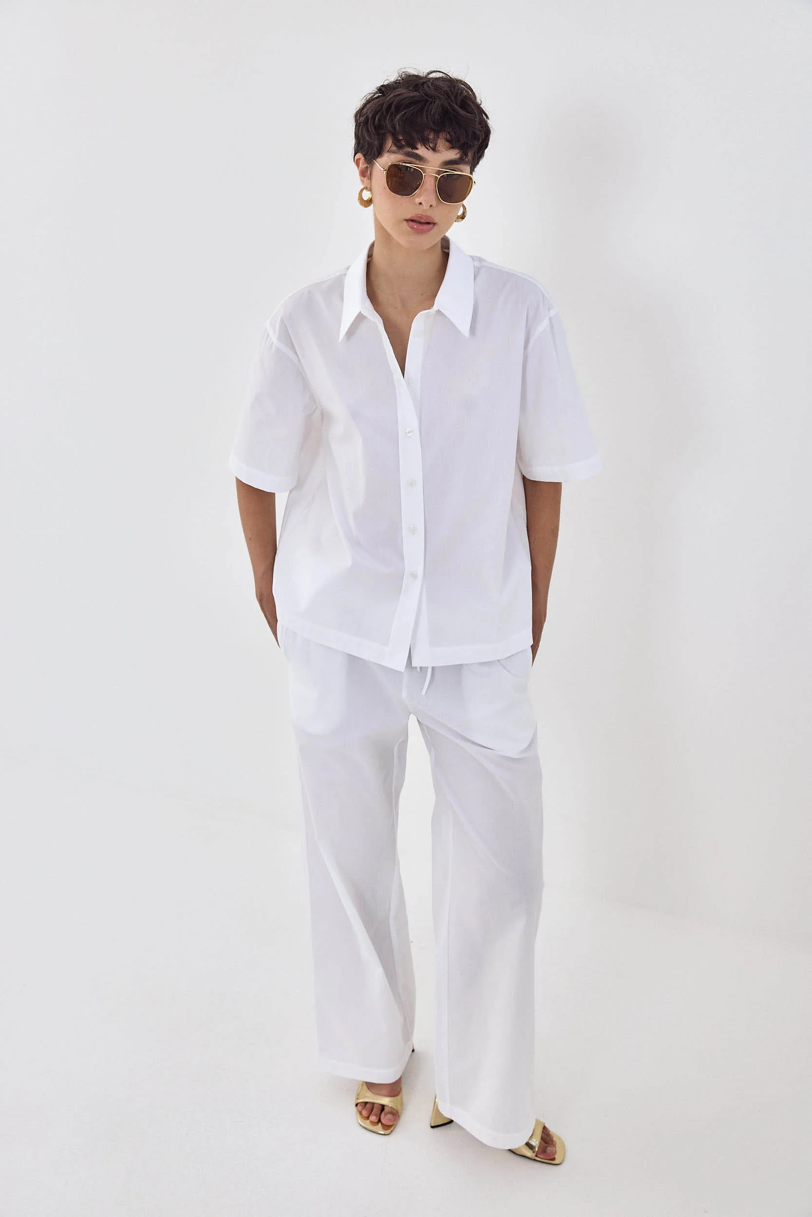 Short Sleeved Poplin Button Down Shirt - Image 3