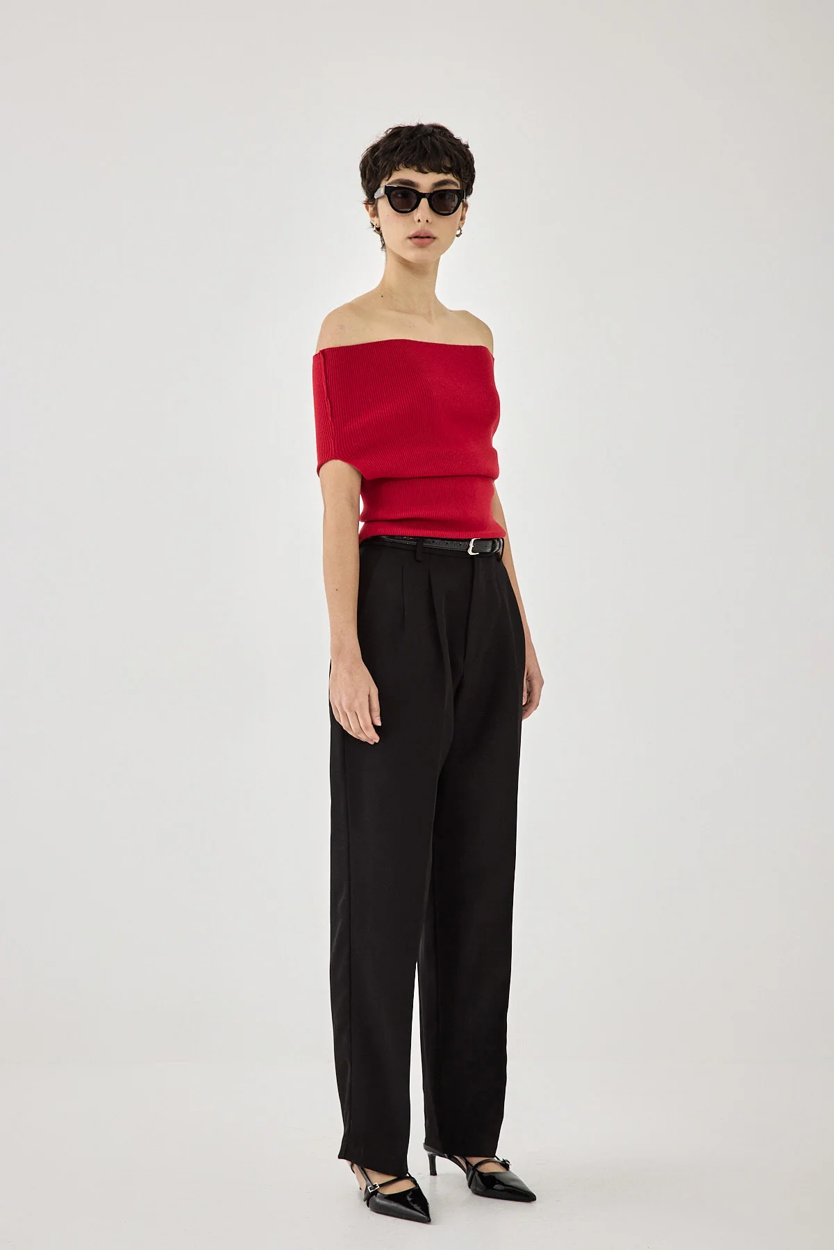 Sleeveless Tight Ribbed Folded Top - Image 4