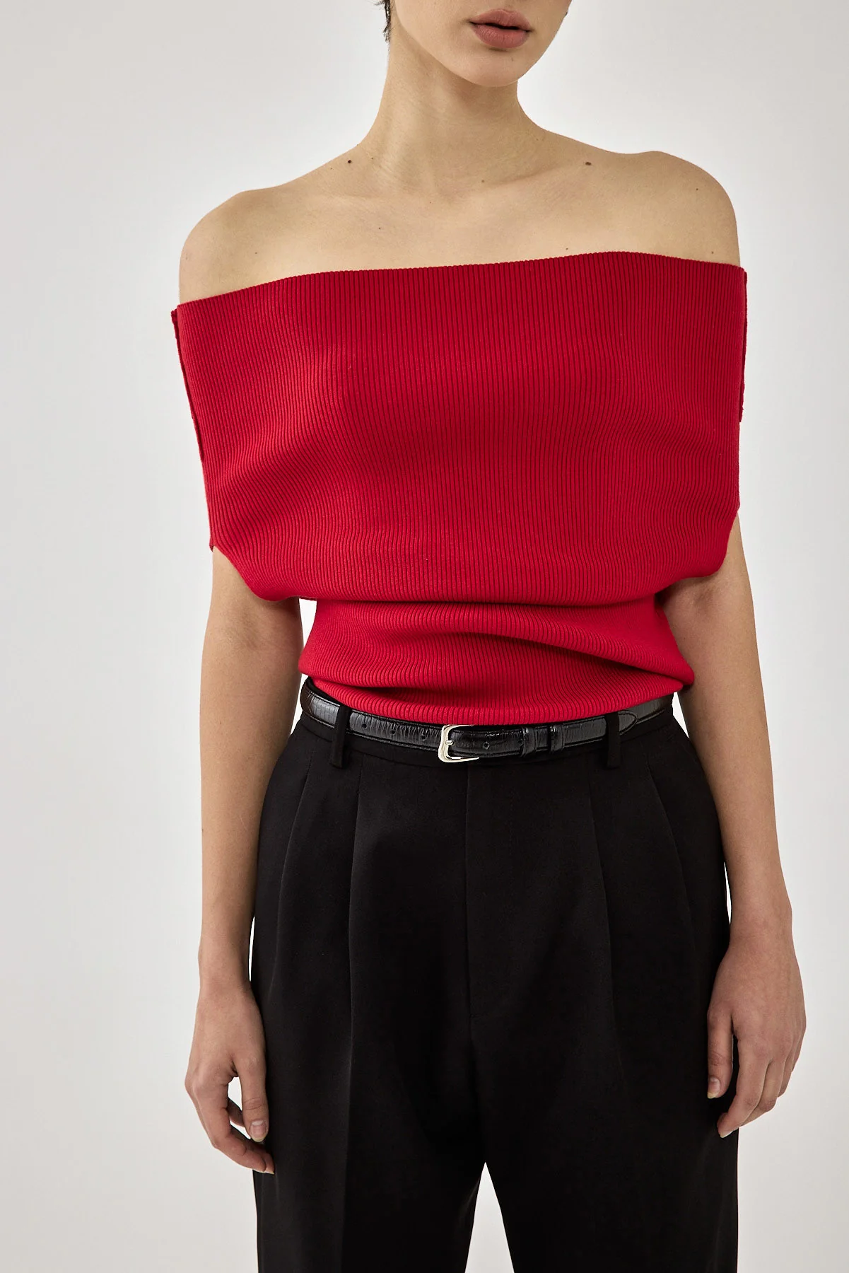 Sleeveless Tight Ribbed Folded Top - Image 6
