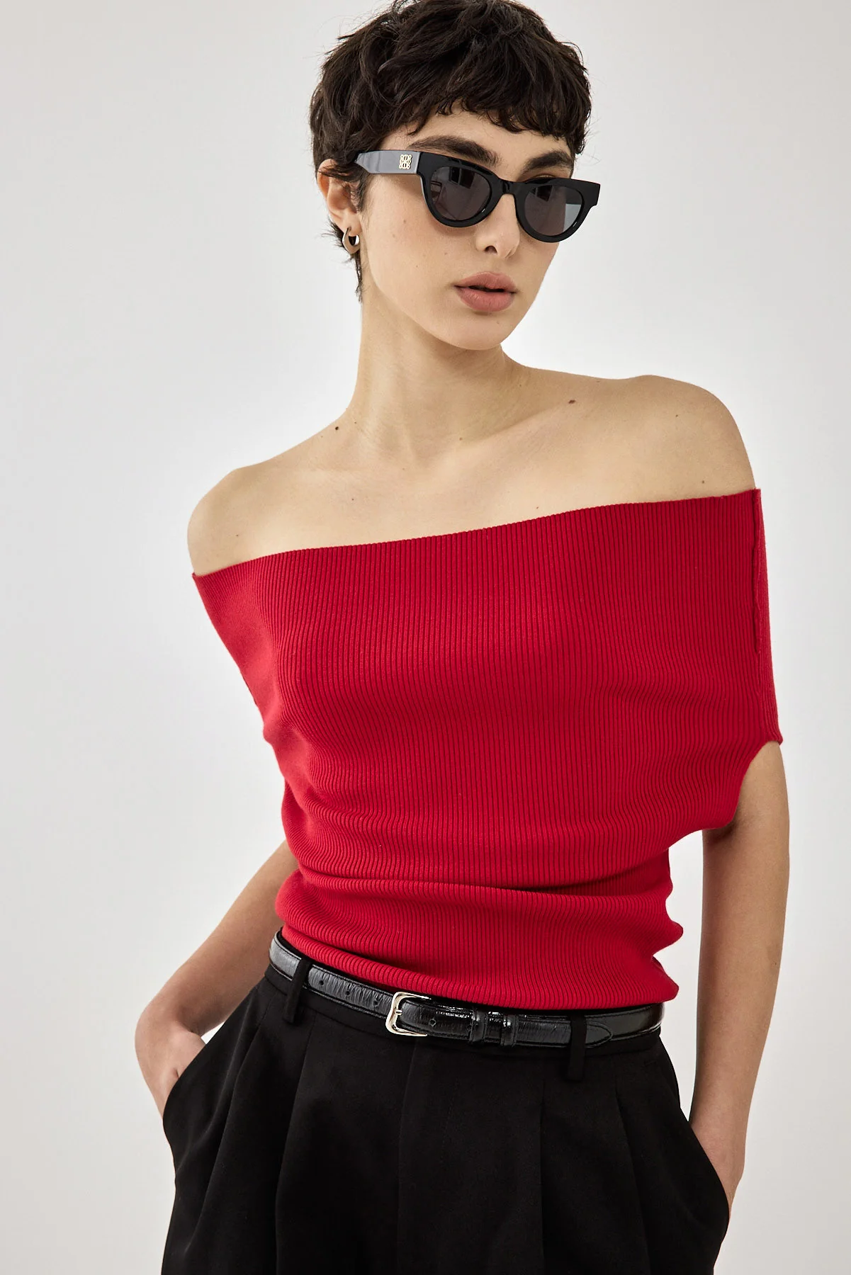 Sleeveless Tight Ribbed Folded Top - Image 7