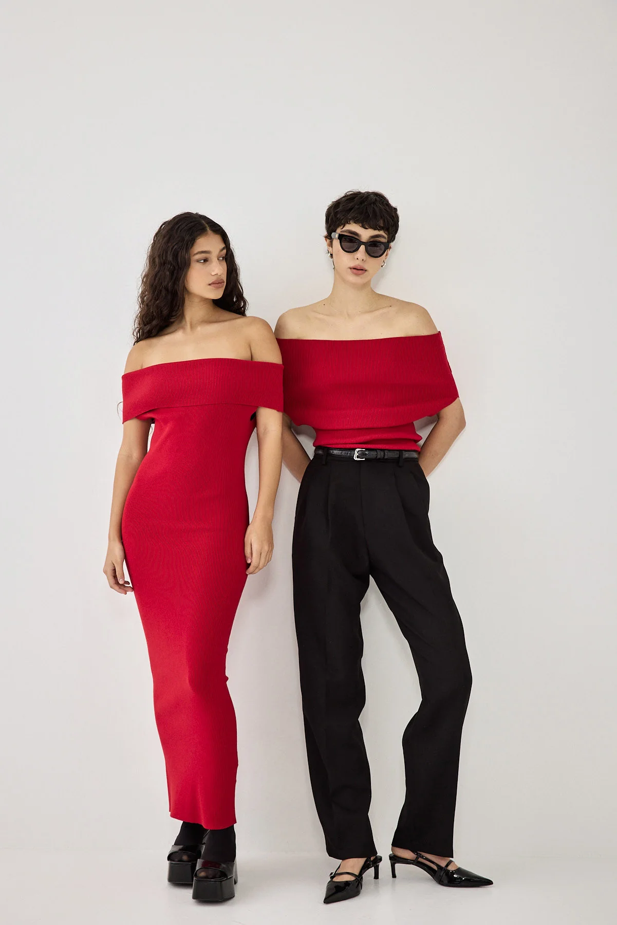 Sleeveless Tight Ribbed Folded Top - Image 9
