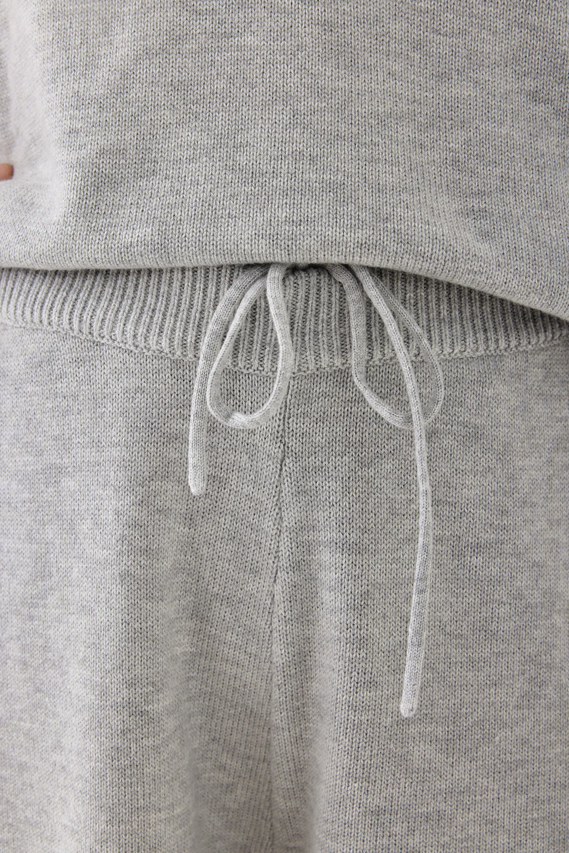 Soft Knitted Bermuda - Image 8