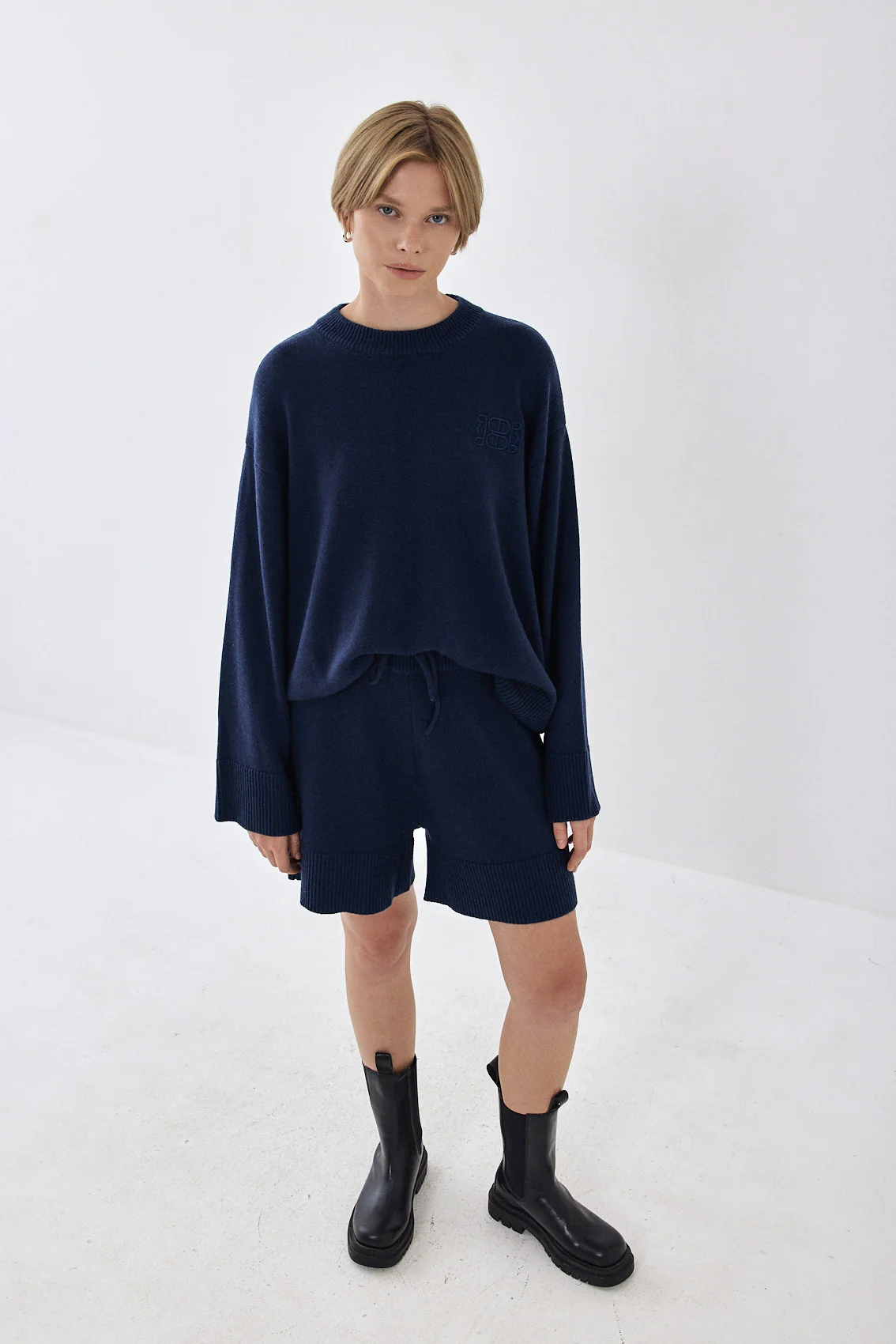 Soft Knitted Bermuda - Image 3