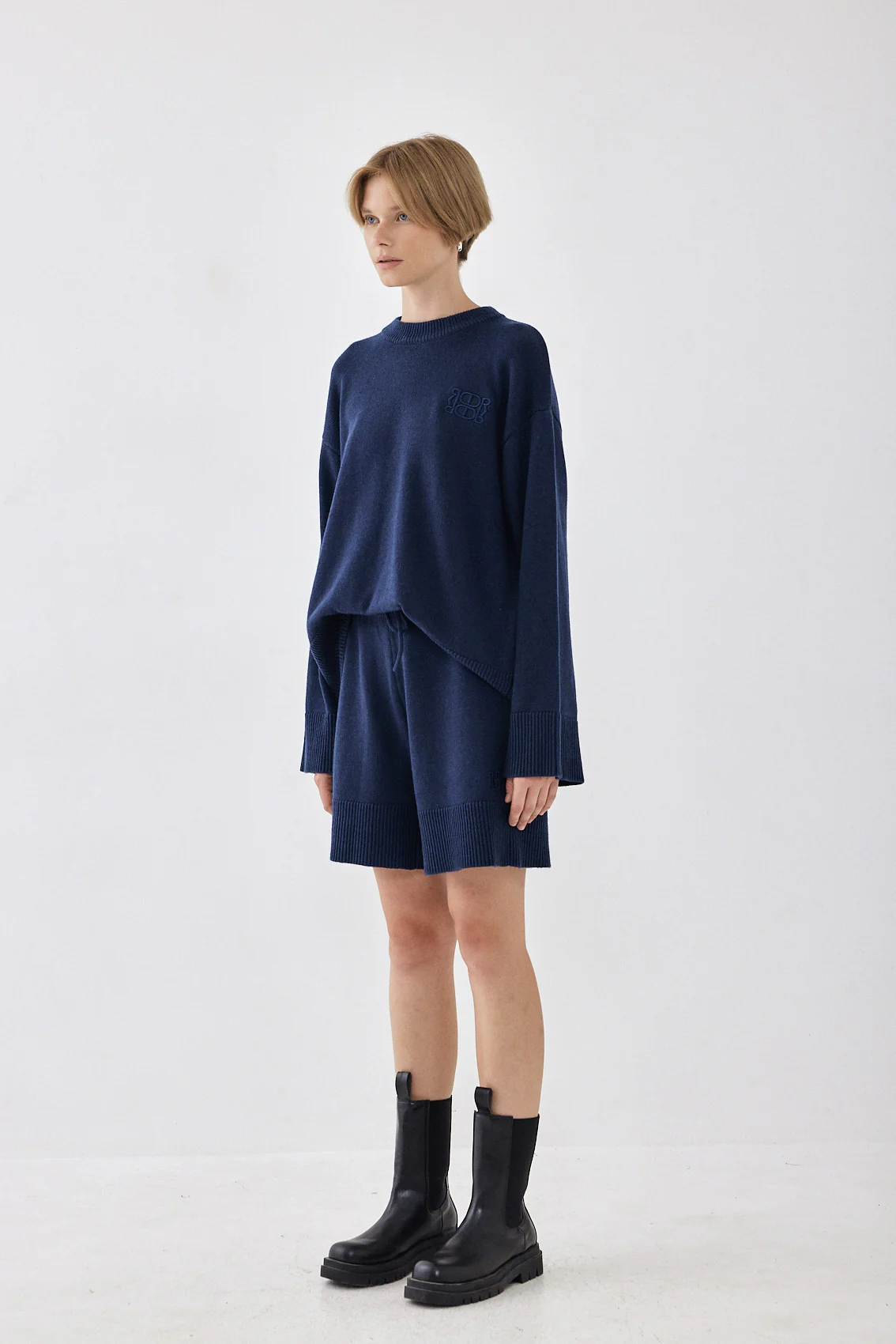 Soft Knitted Bermuda - Image 4