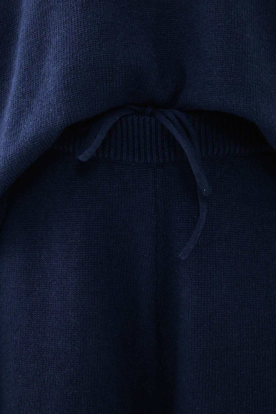 Soft Knitted Bermuda - Image 7