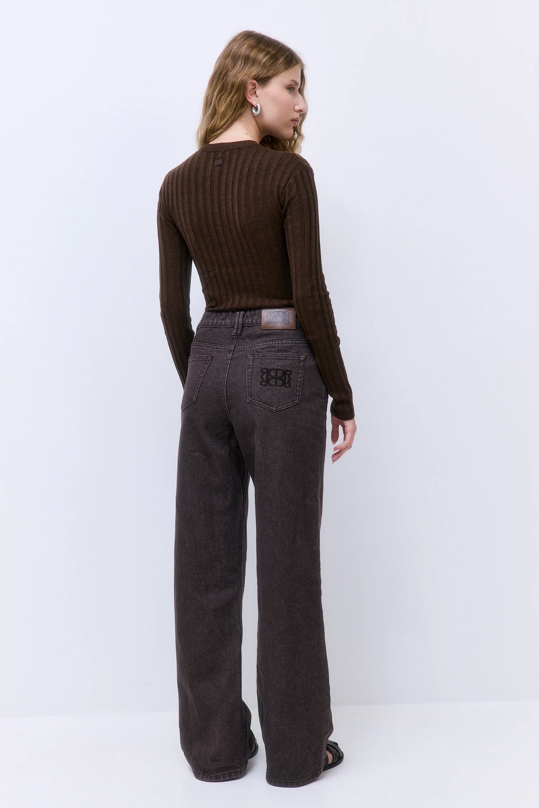 Soft Ribbed Crew Neck - Image 4