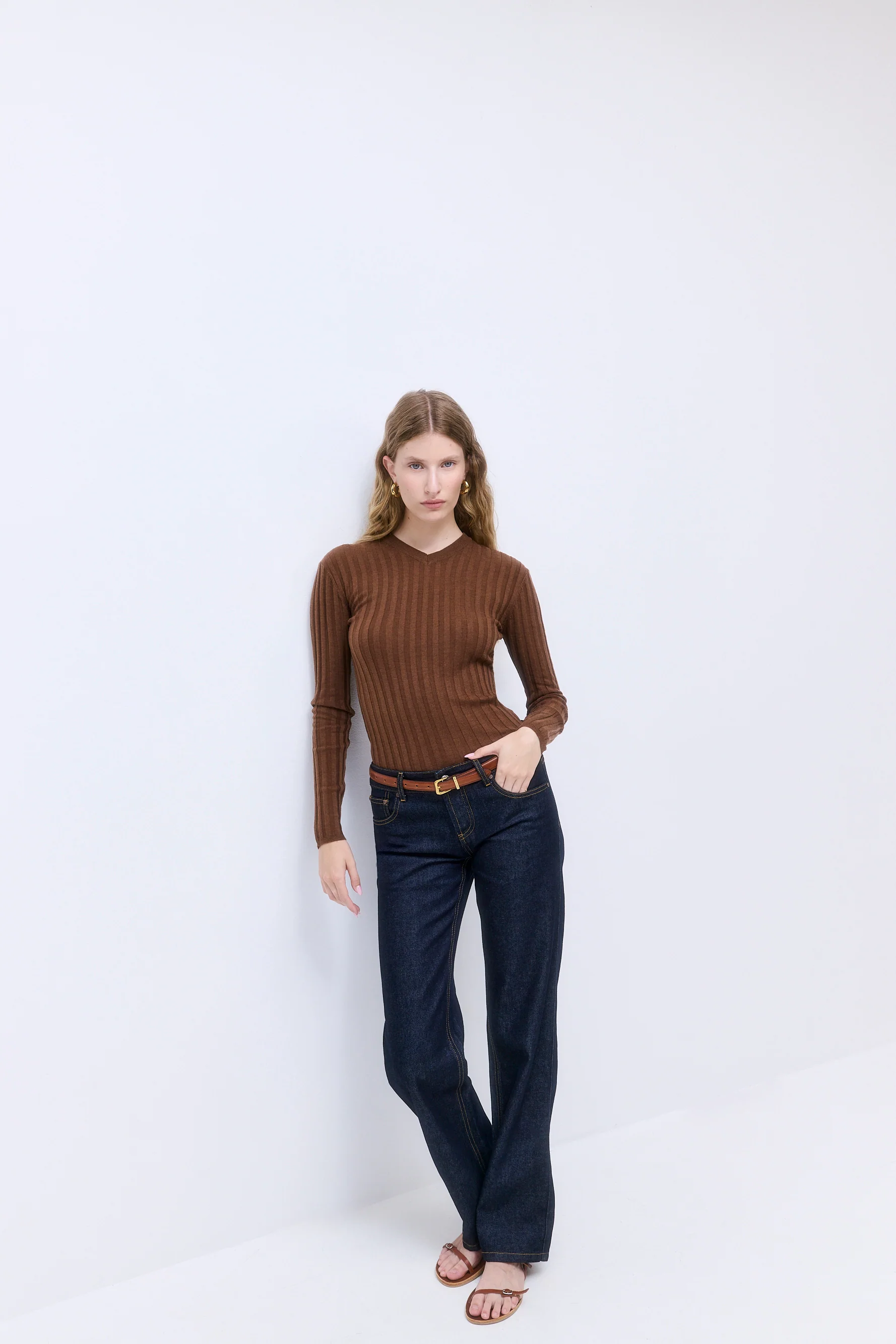 Soft Ribbed V Neck - Image 3