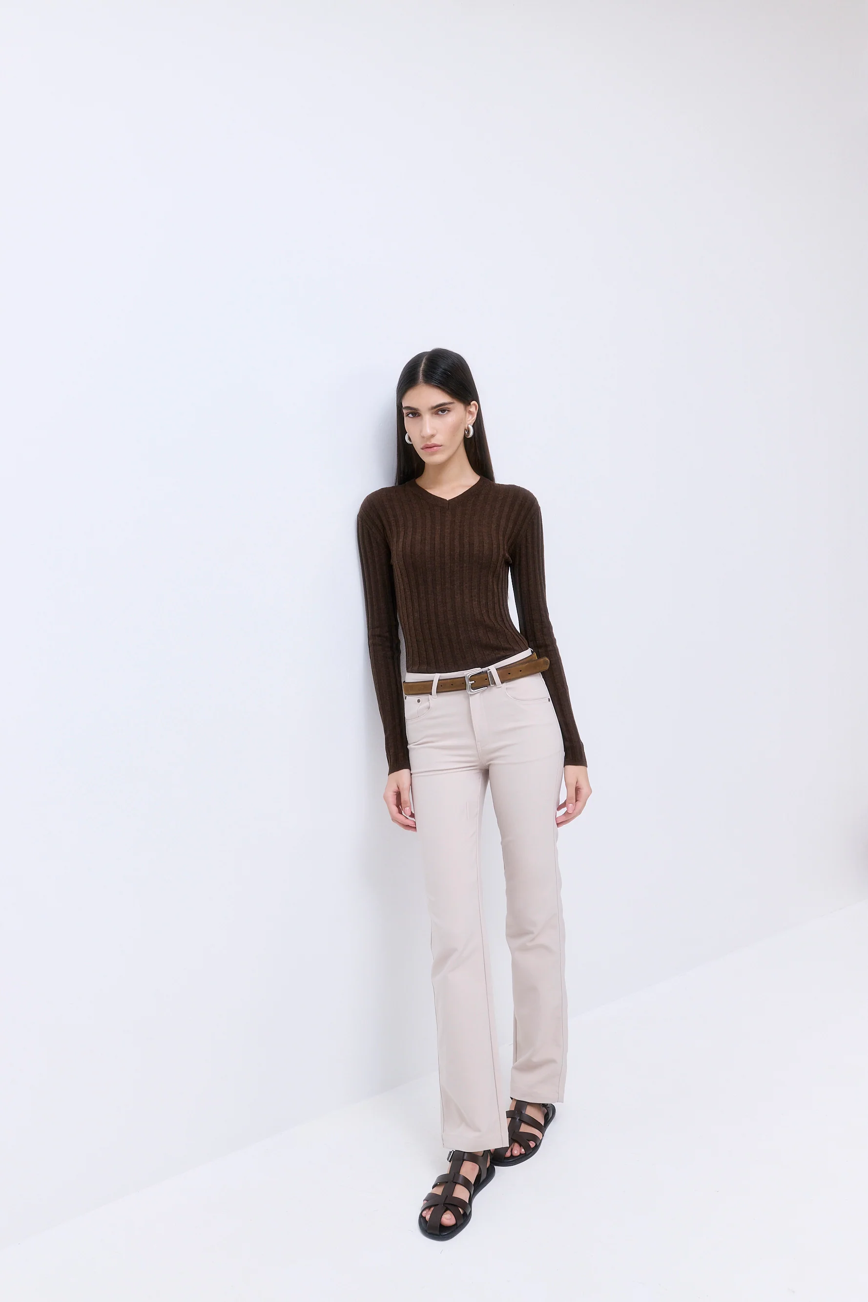 Soft Ribbed V Neck - Image 3