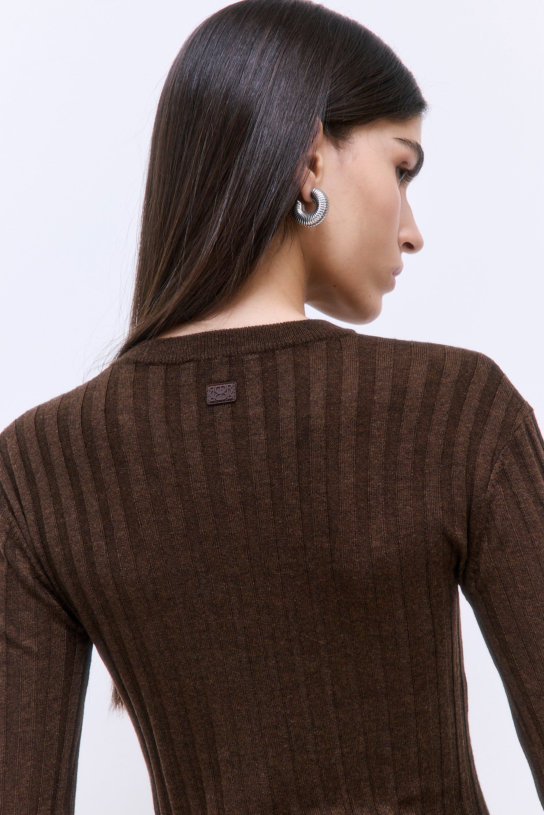 Soft Ribbed V Neck - Image 6
