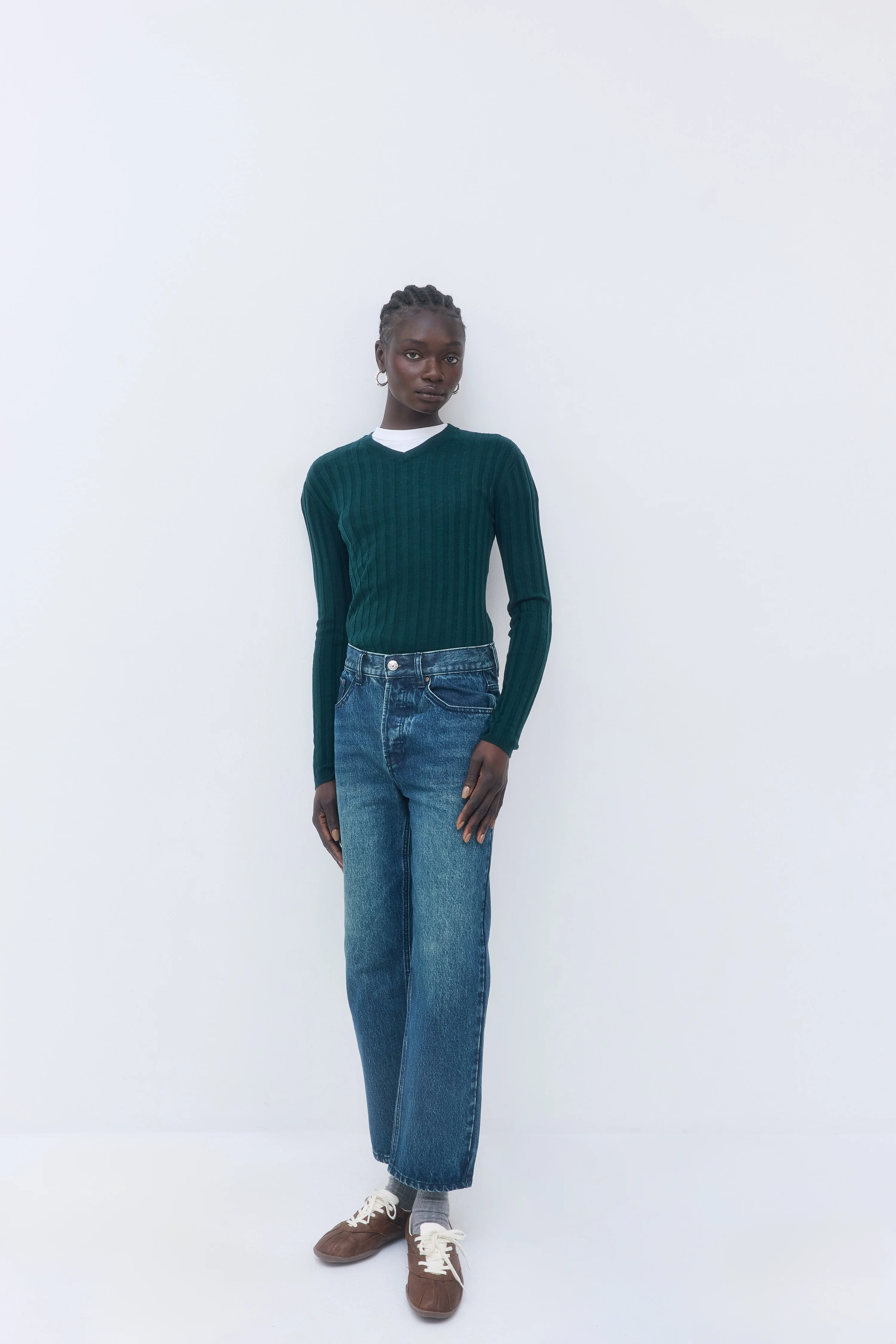 Soft Ribbed V Neck - Image 3