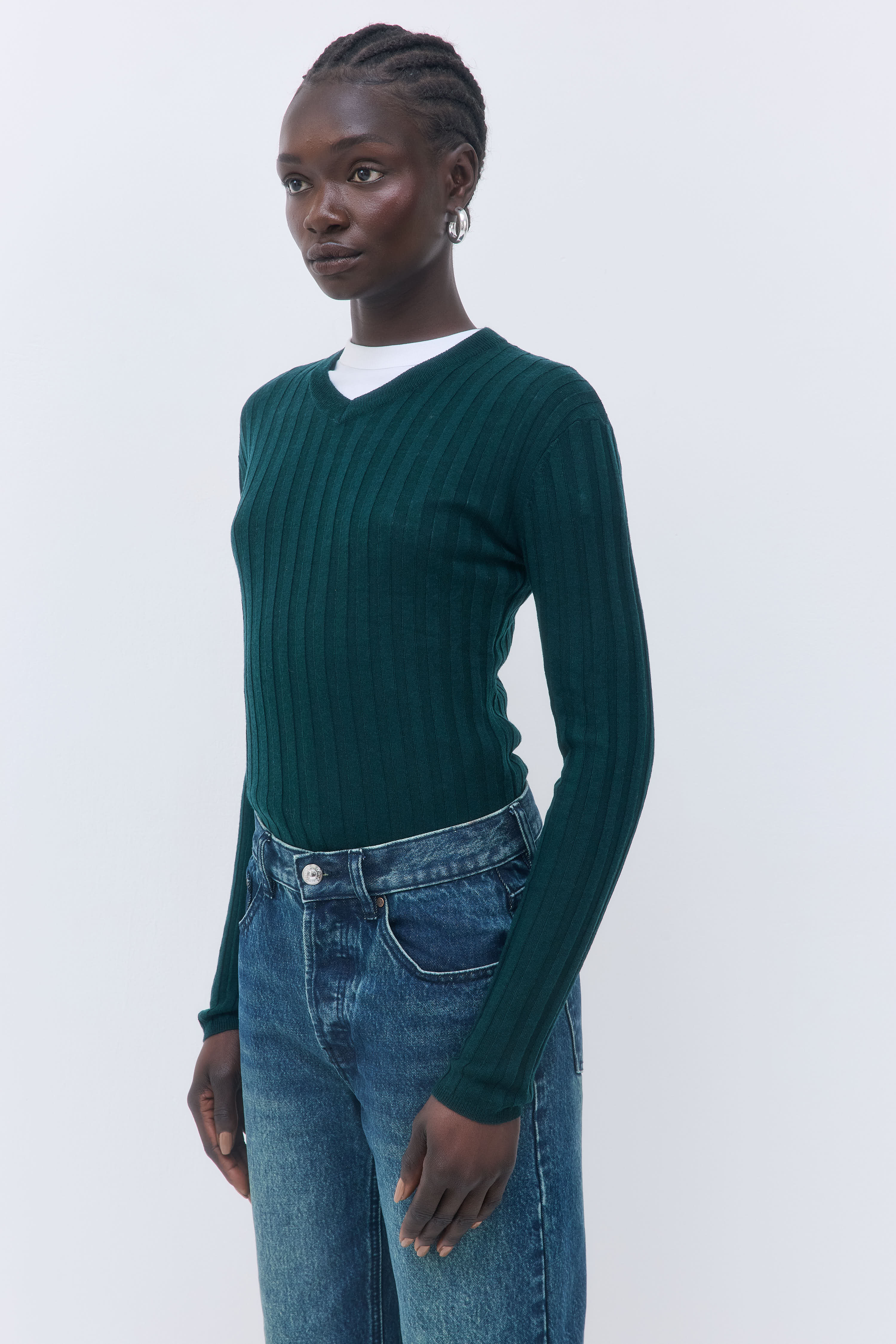 Soft Ribbed V Neck - Image 4