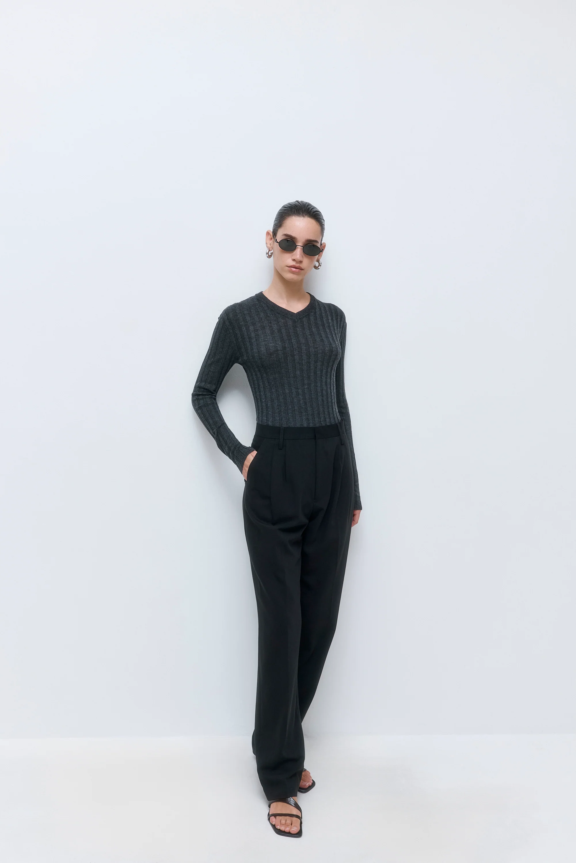 Soft Ribbed V Neck - Image 3