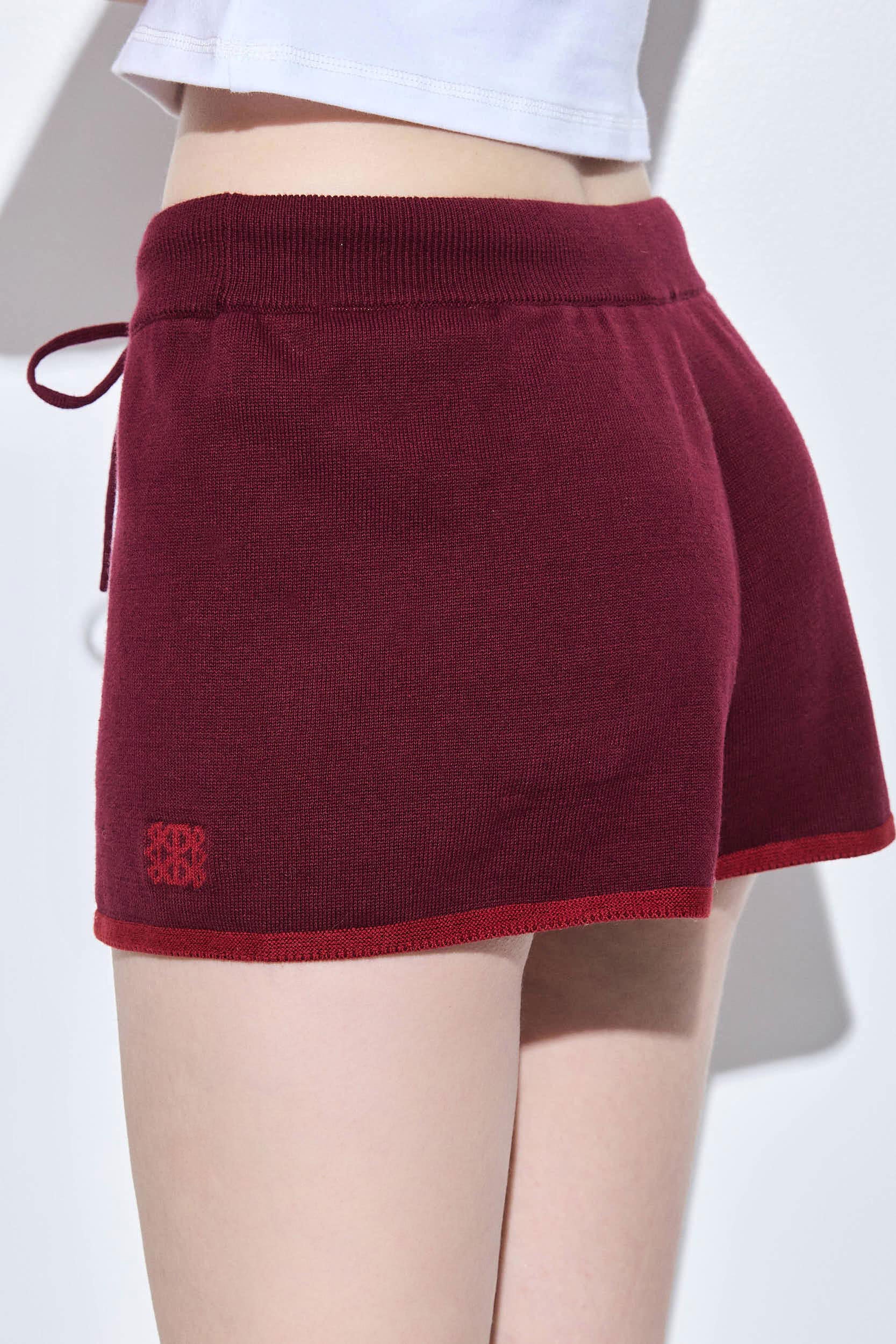 Sporty Knitted Shorts - Image 8