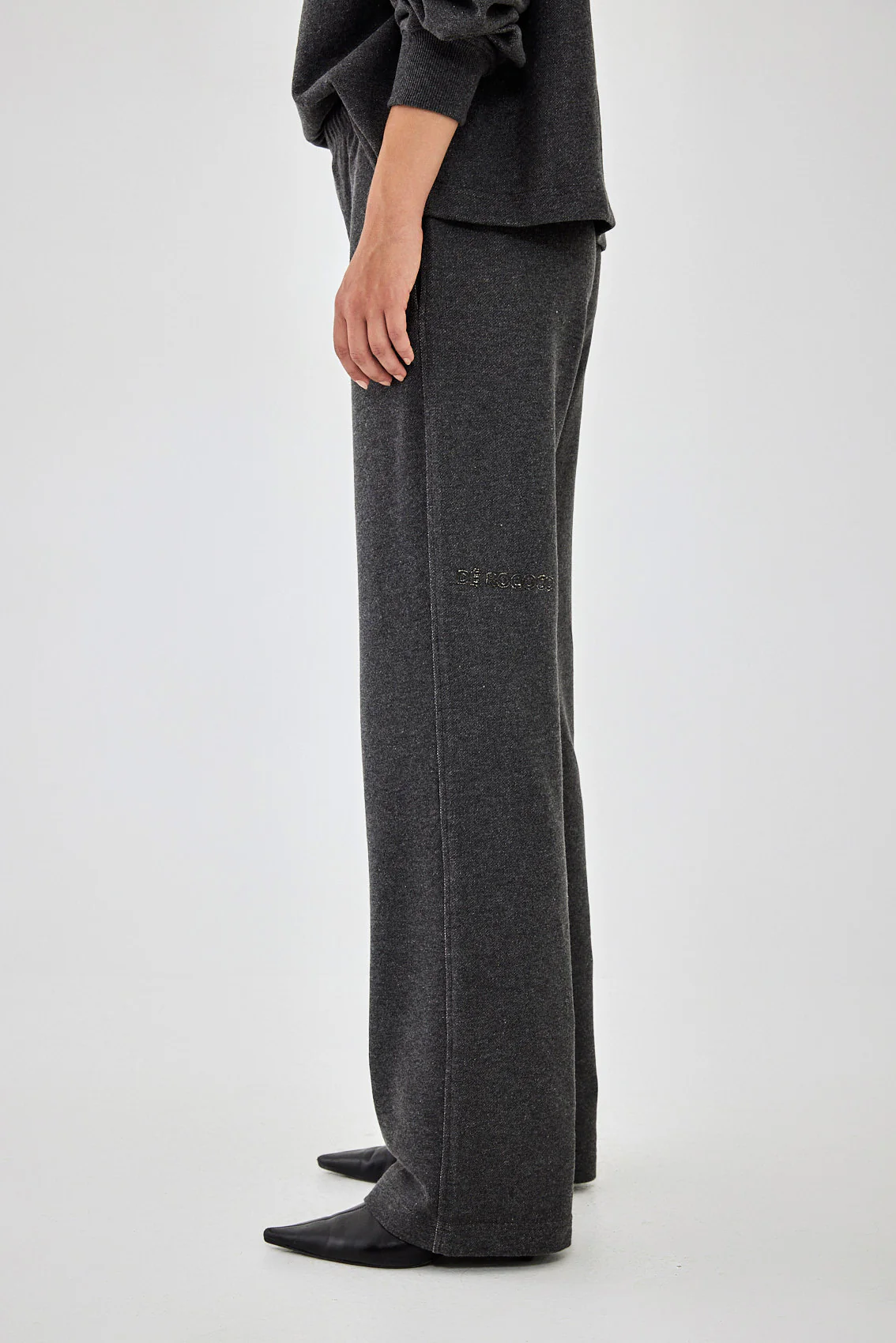 Straight Leg Patch Sweatpants - Image 6