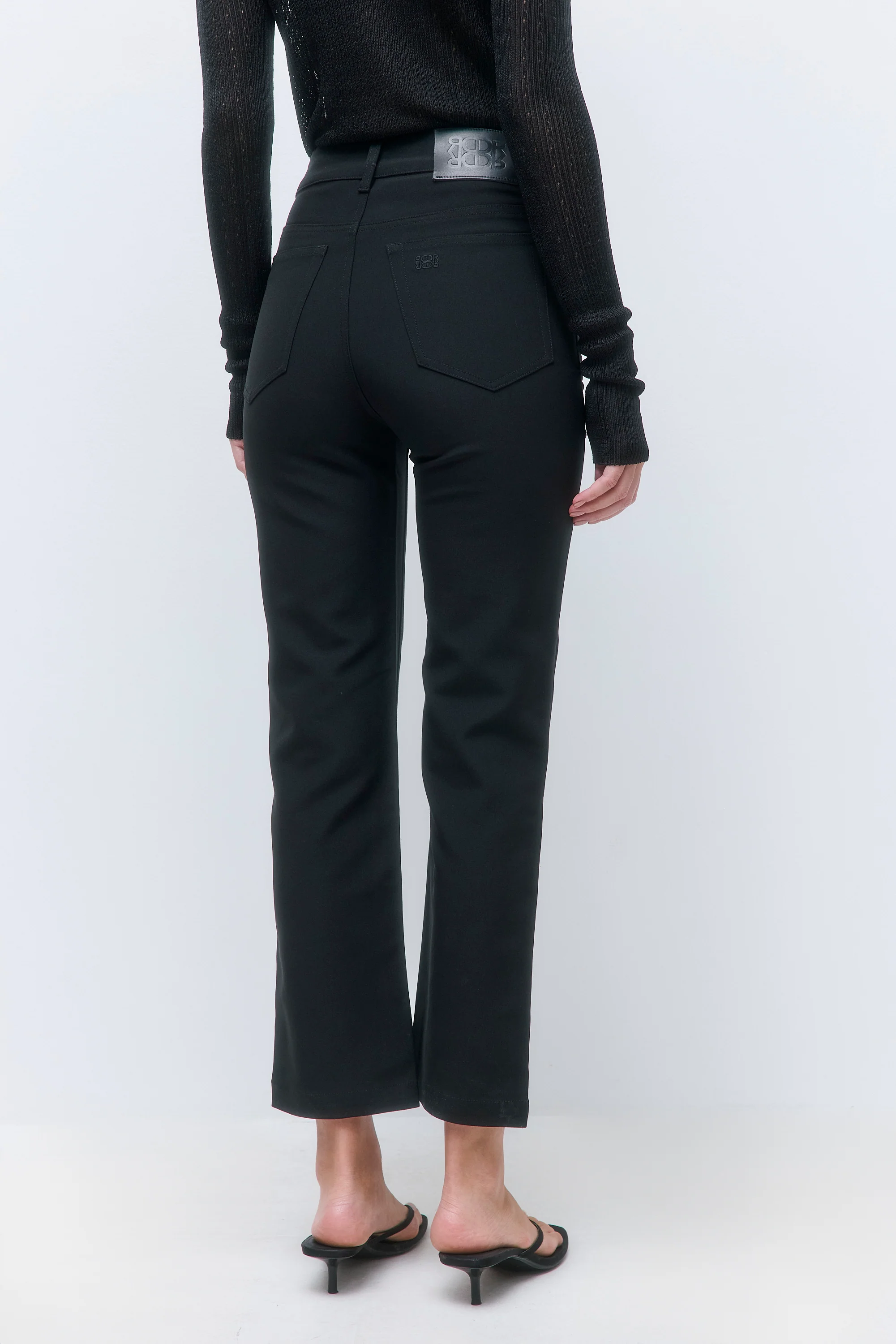 Stretchy Cropped Pants - Image 5