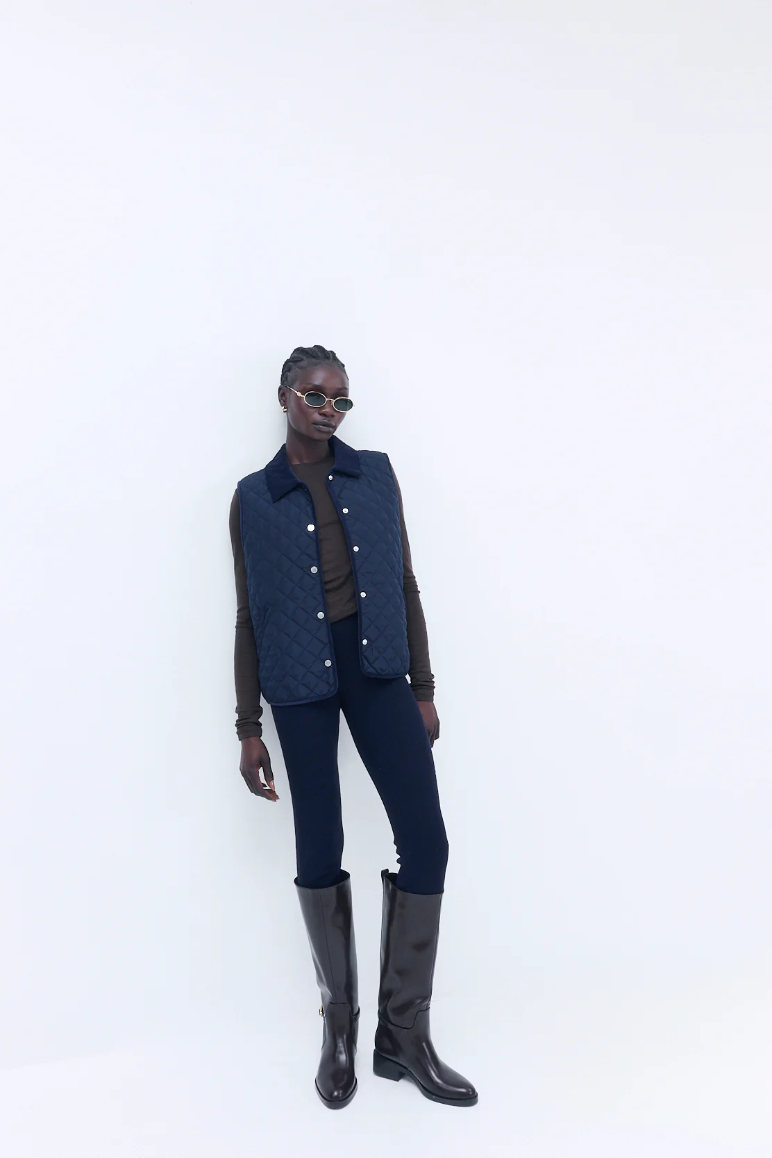 Straight Fit Quilted Vest - Image 3