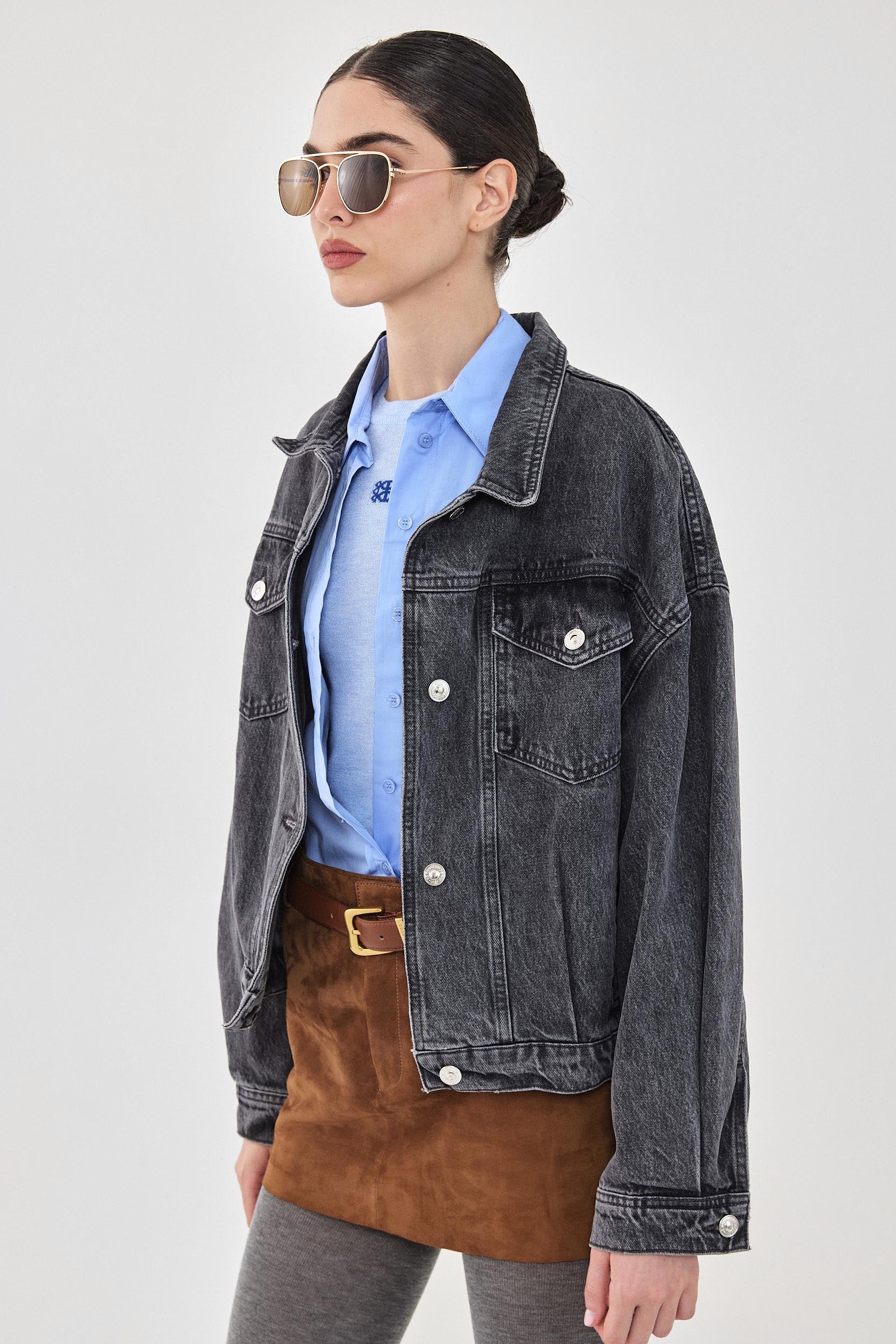 Oversized Boxy Denim Jacket - Image 4