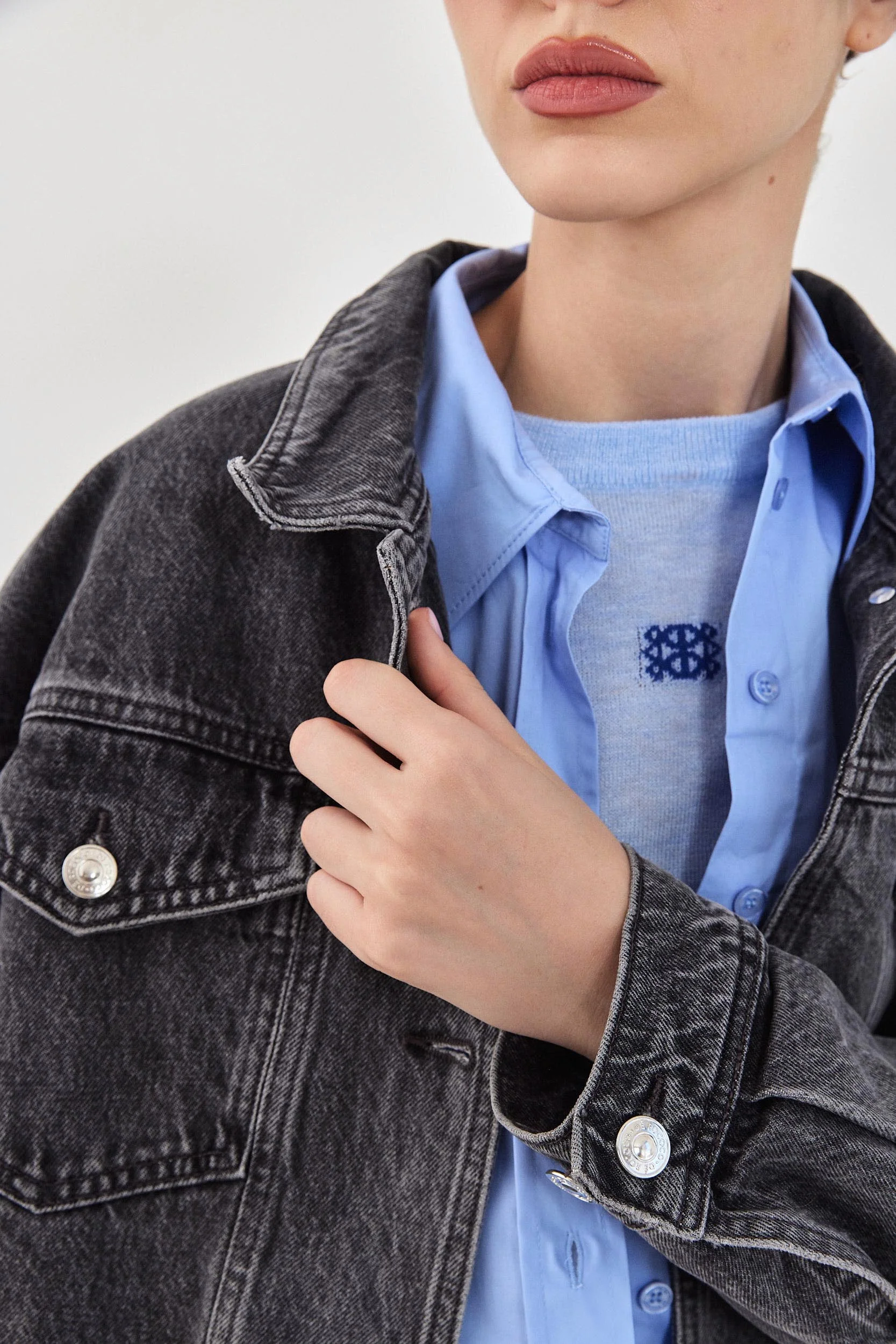 Oversized Boxy Denim Jacket - Image 7