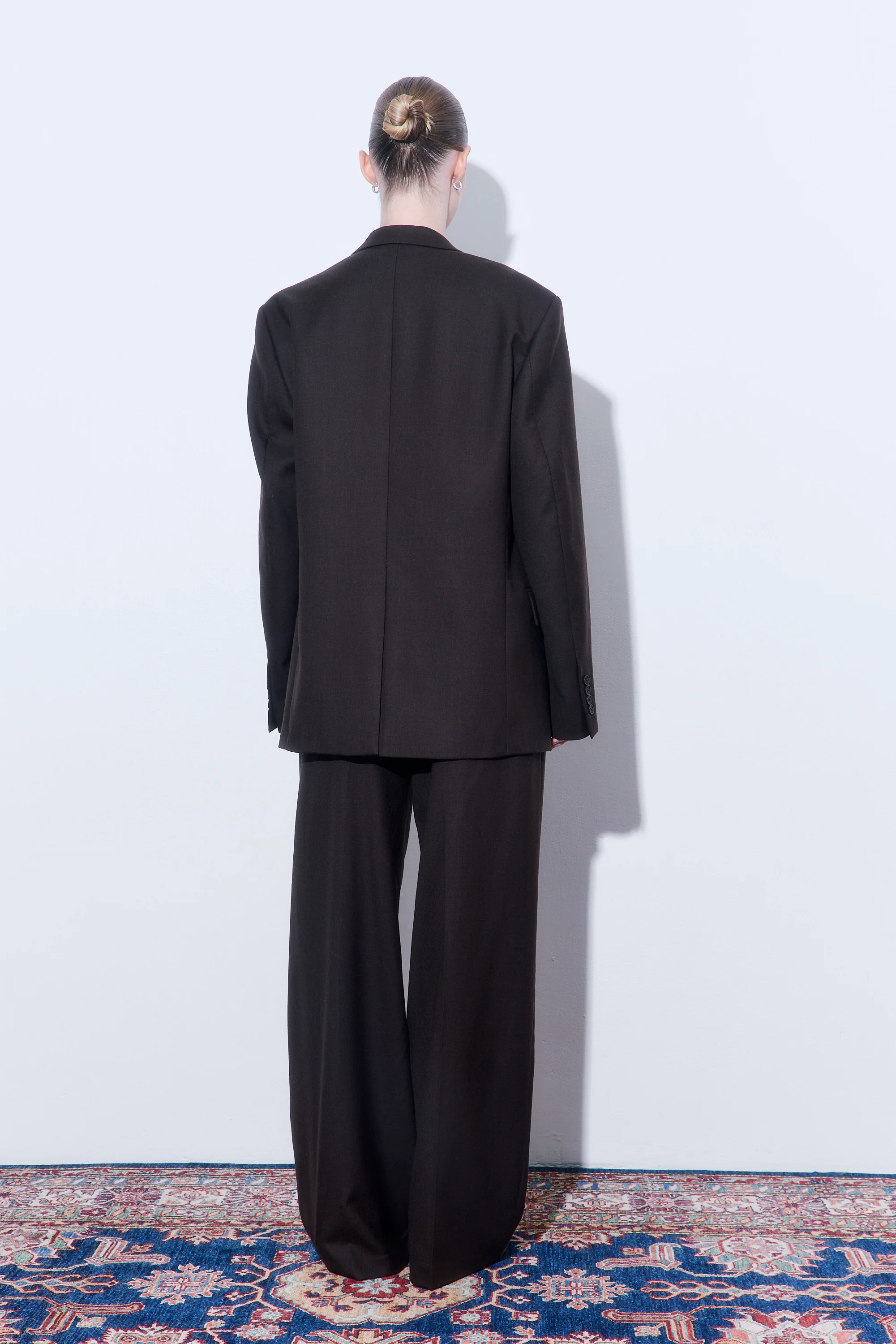 Tailored Oversized Wool Blazer - Image 5