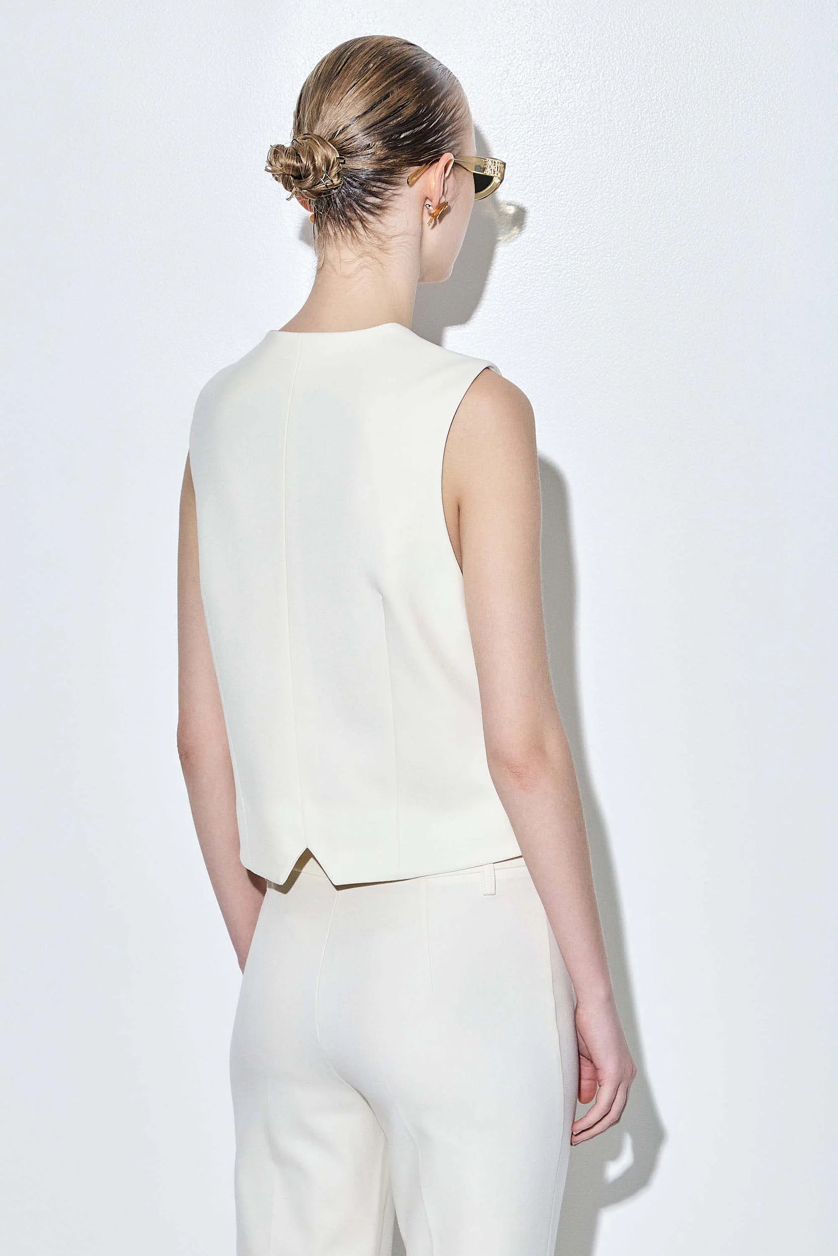 Tailored Classic Daddy Vest - Image 5