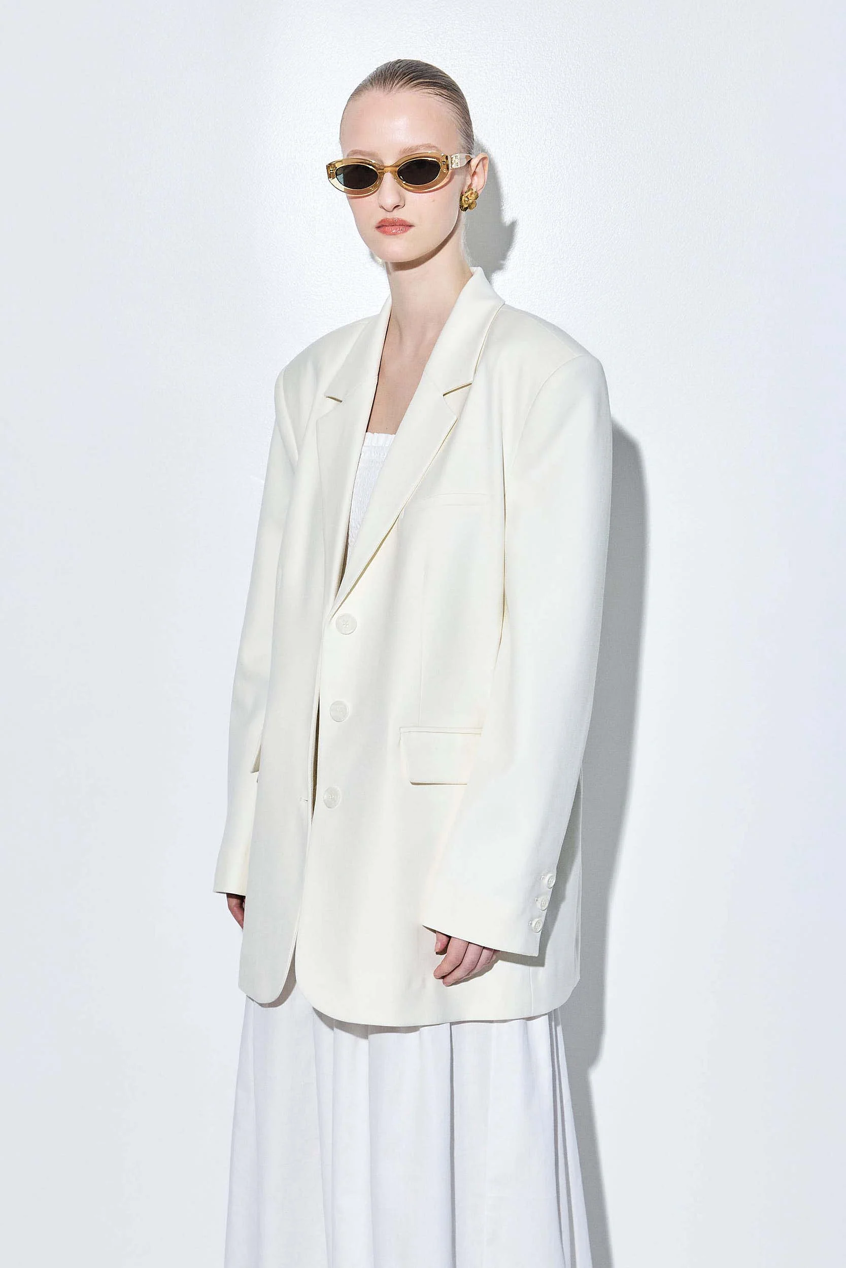 Tailored Oversized Daddy Blazer - Image 4