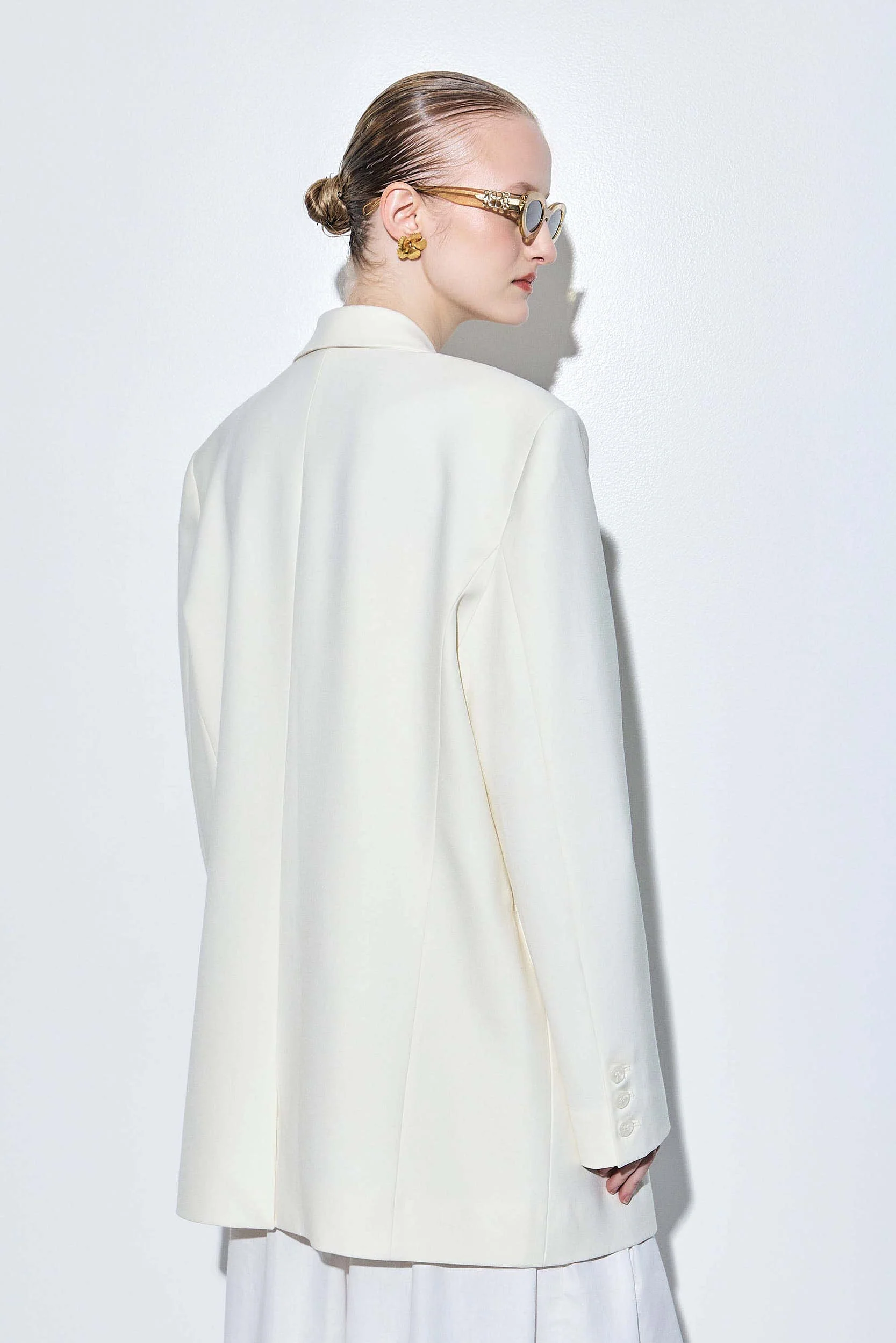 Tailored Oversized Daddy Blazer - Image 5