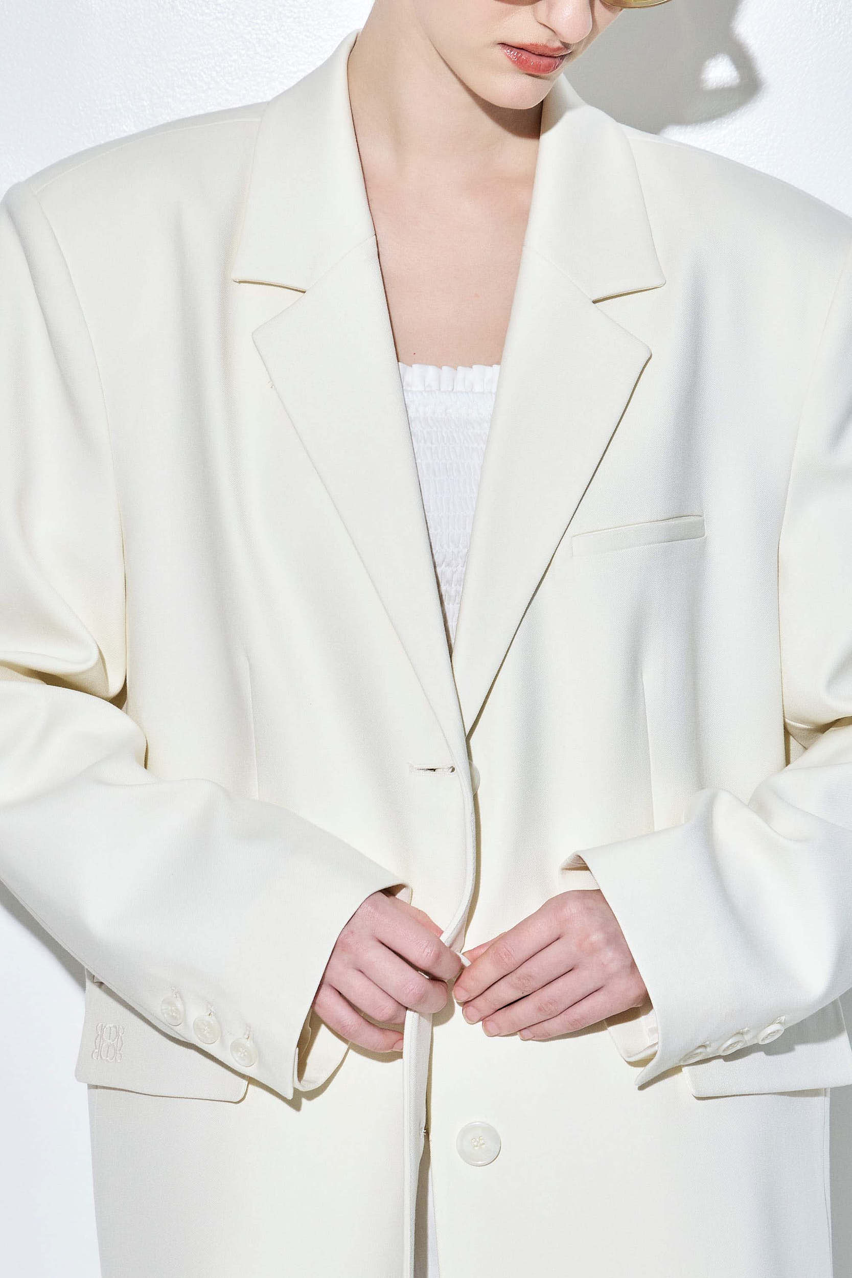 Tailored Oversized Daddy Blazer - Image 7