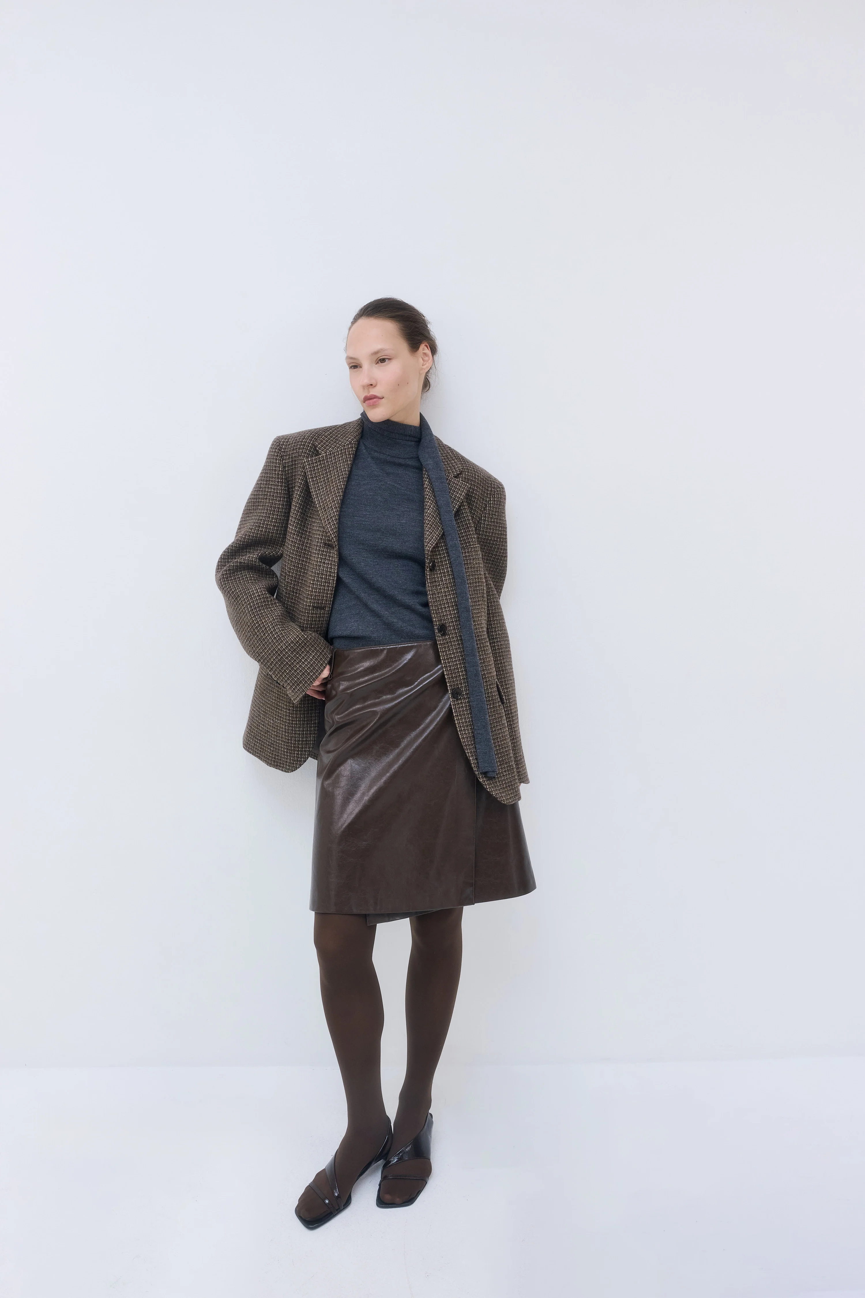 Tailored Wool Plaid Jacket - Image 5