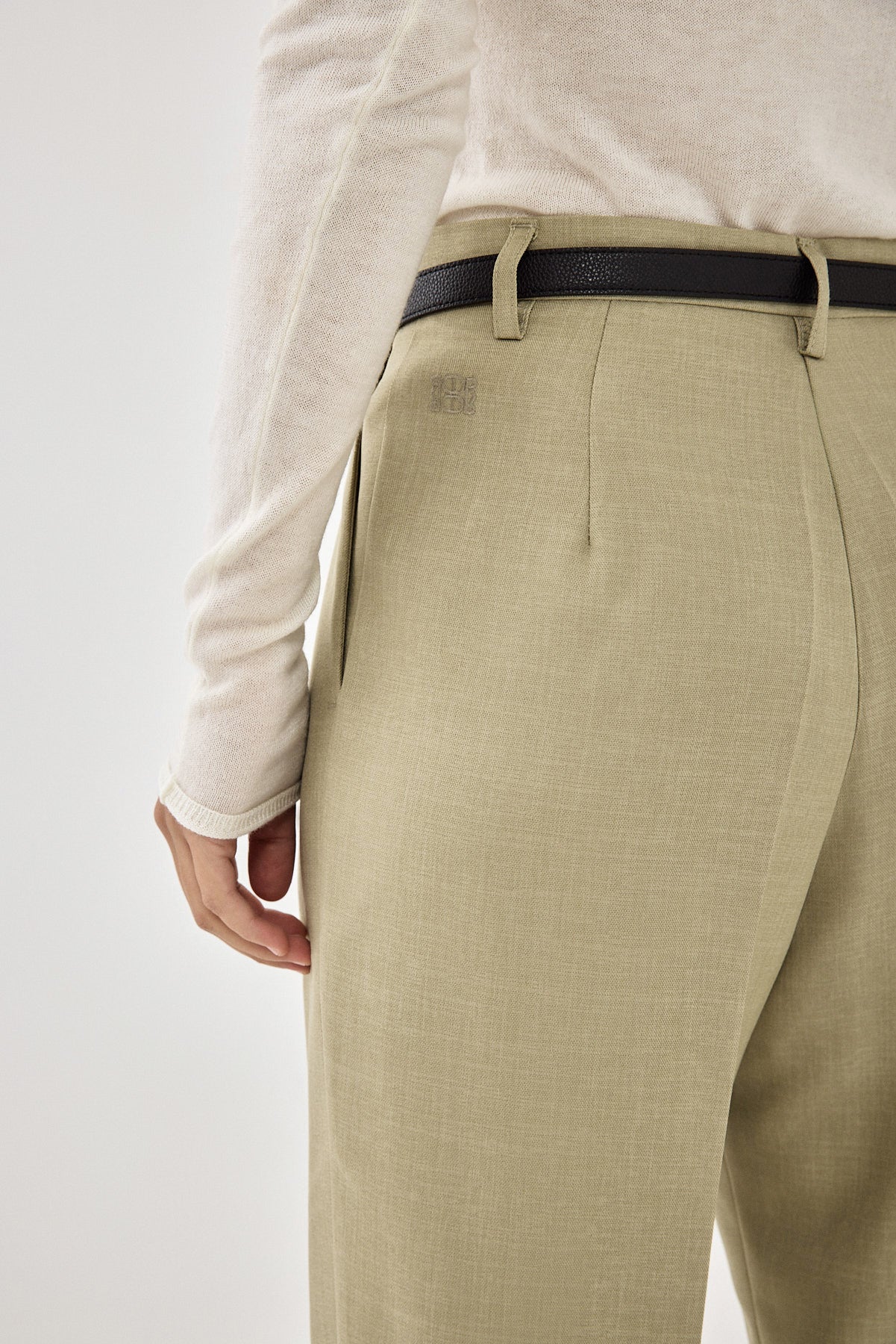Classic Tapered Daddy Pants - Image 7