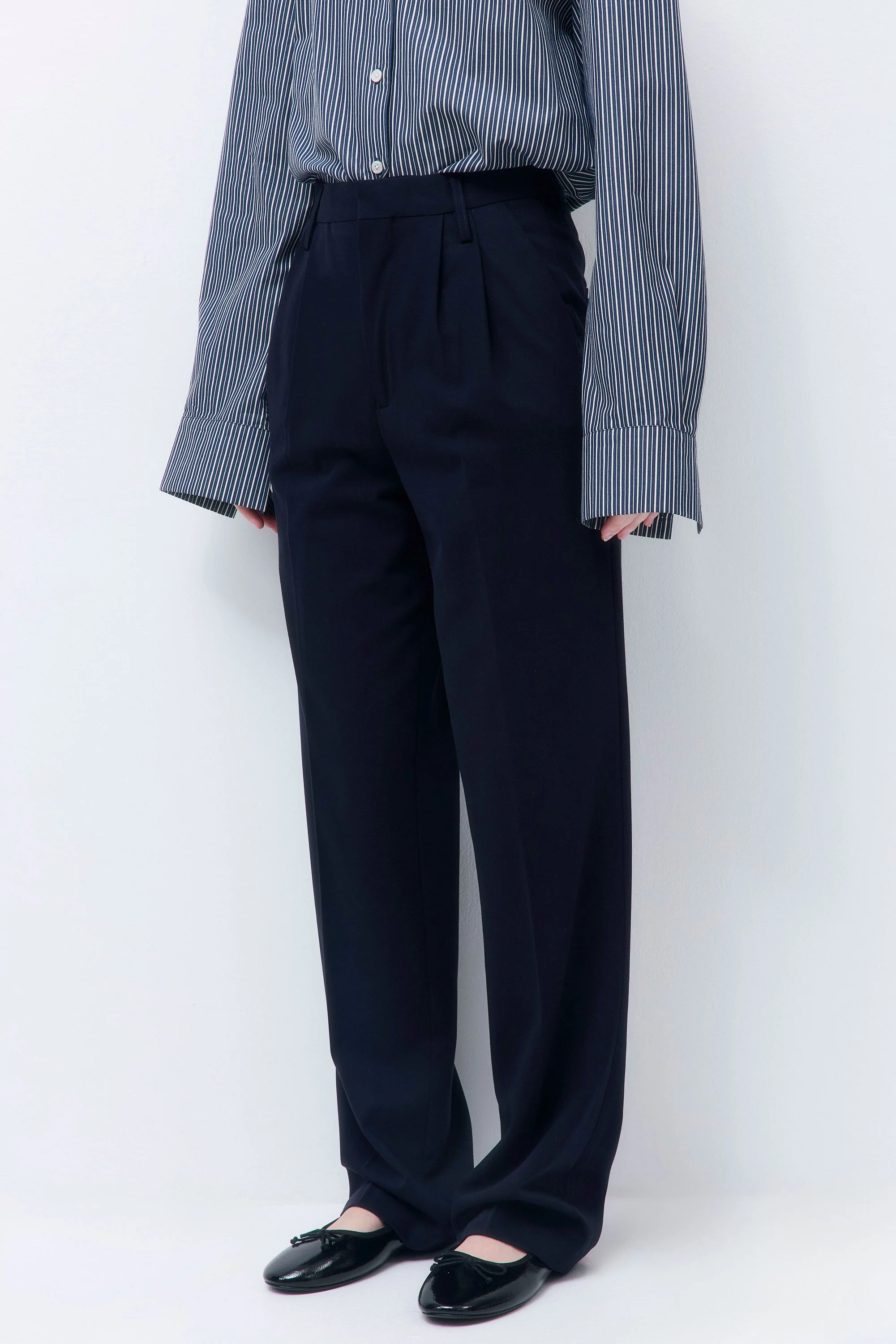 Tapered Leg Daddy Pants - Image 4