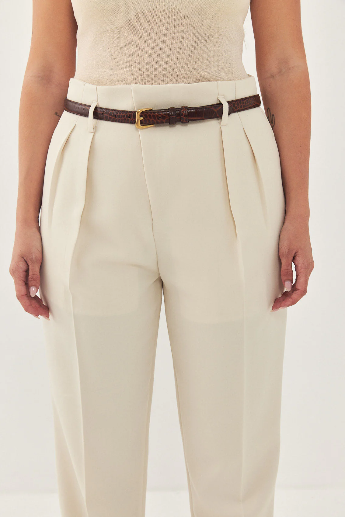 Tapered Pleat Daddy Pants - Image 15