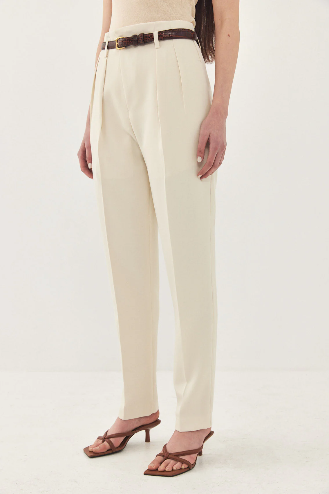 Tapered Pleat Daddy Pants - Image 5