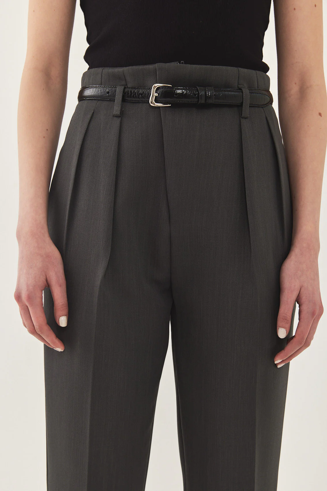 Tapered Pleat Daddy Pants - Image 6