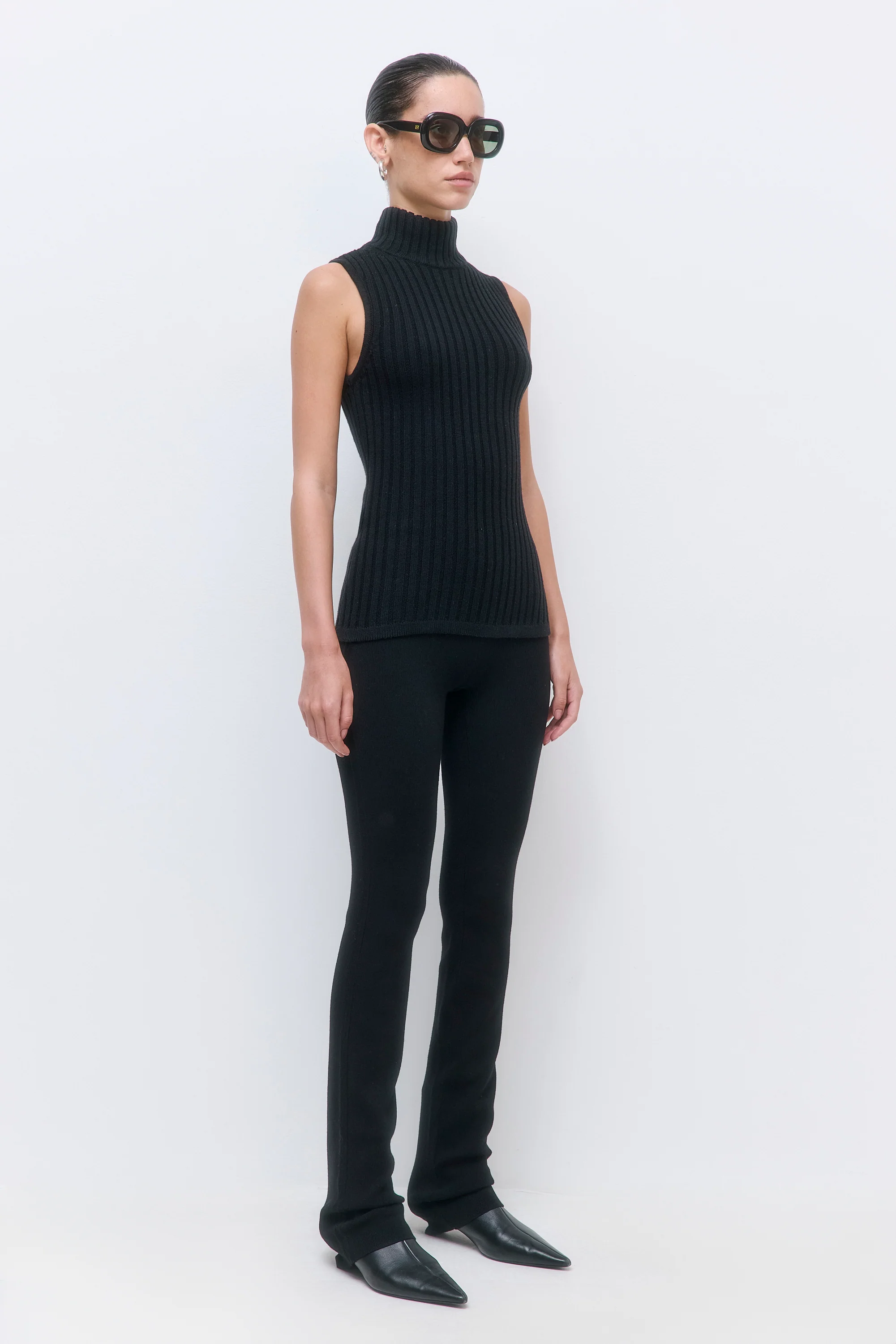 Thick Rib Golf Vest - Image 4
