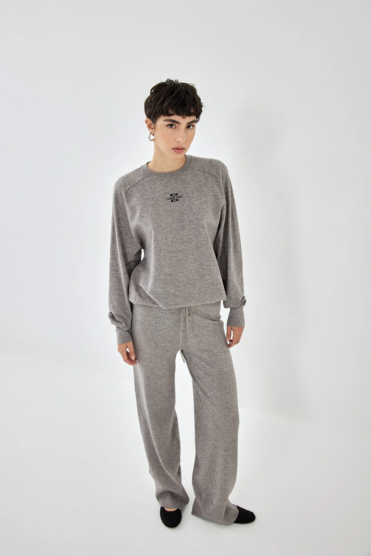 Thin Knitted Crewneck Top - Image 3