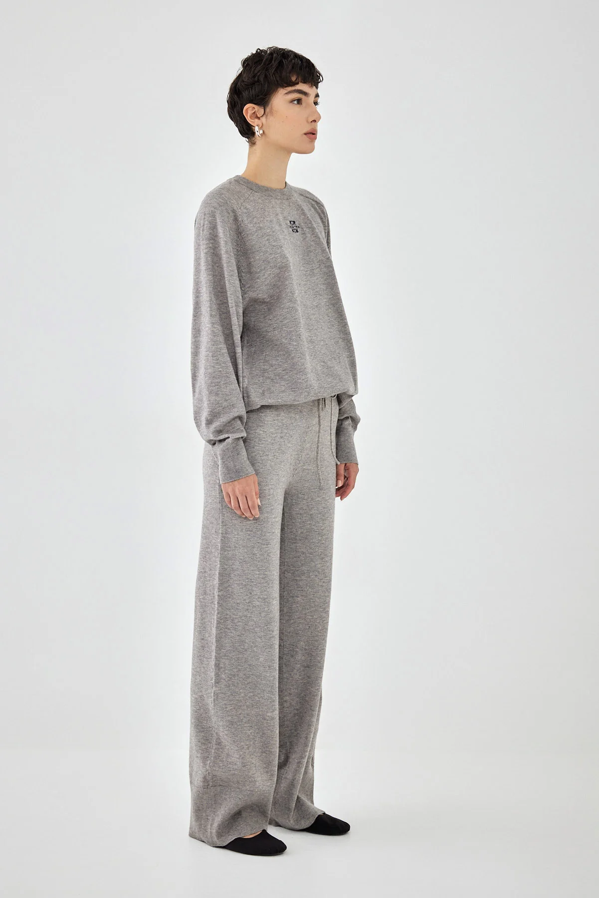 Thin Knitted Crewneck Top - Image 4