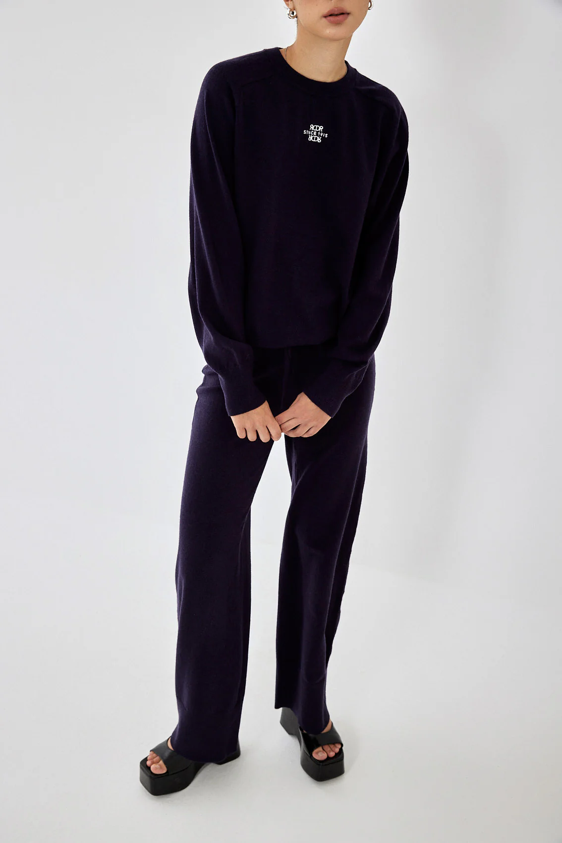 Thin Knitted Pants - Image 3