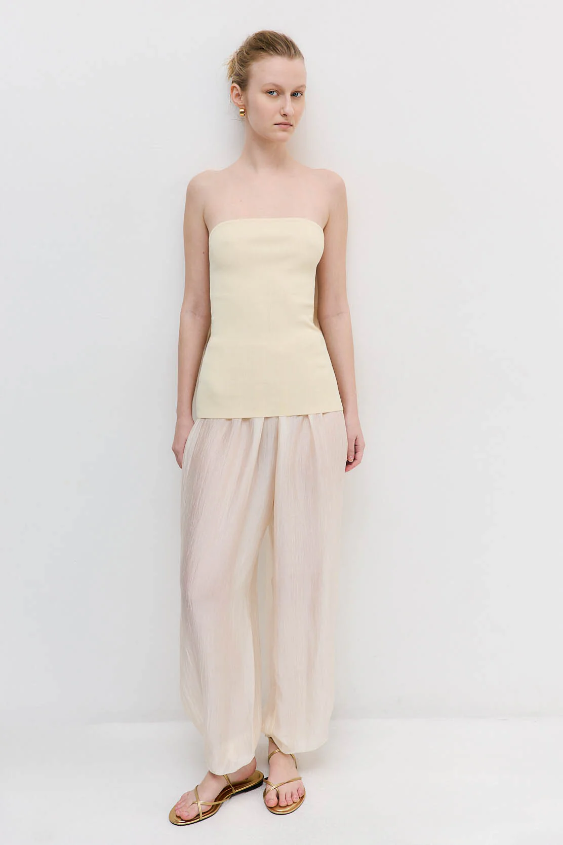 Tight Ribbed Strapless Top - Image 2