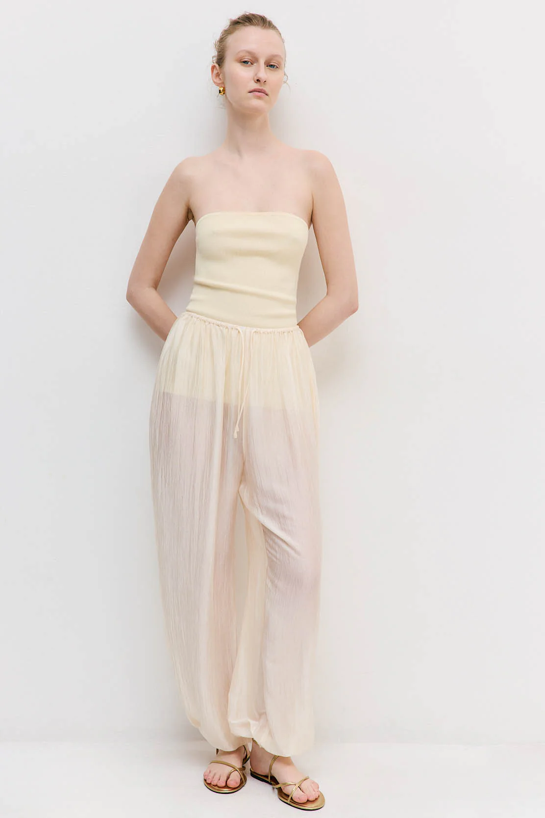 Tight Ribbed Strapless Top - Image 6