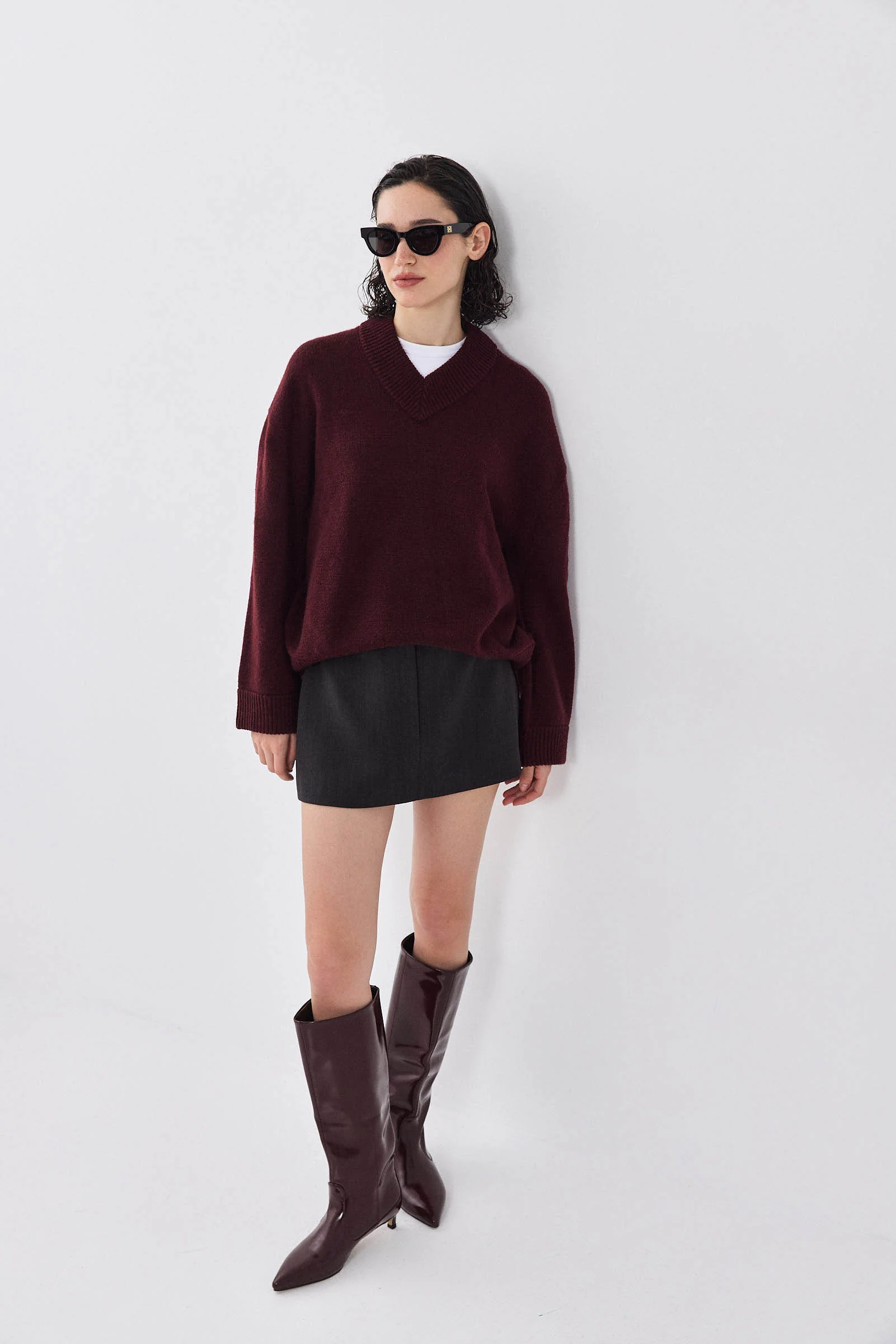 V Neck Oversized Jumper - Image 3