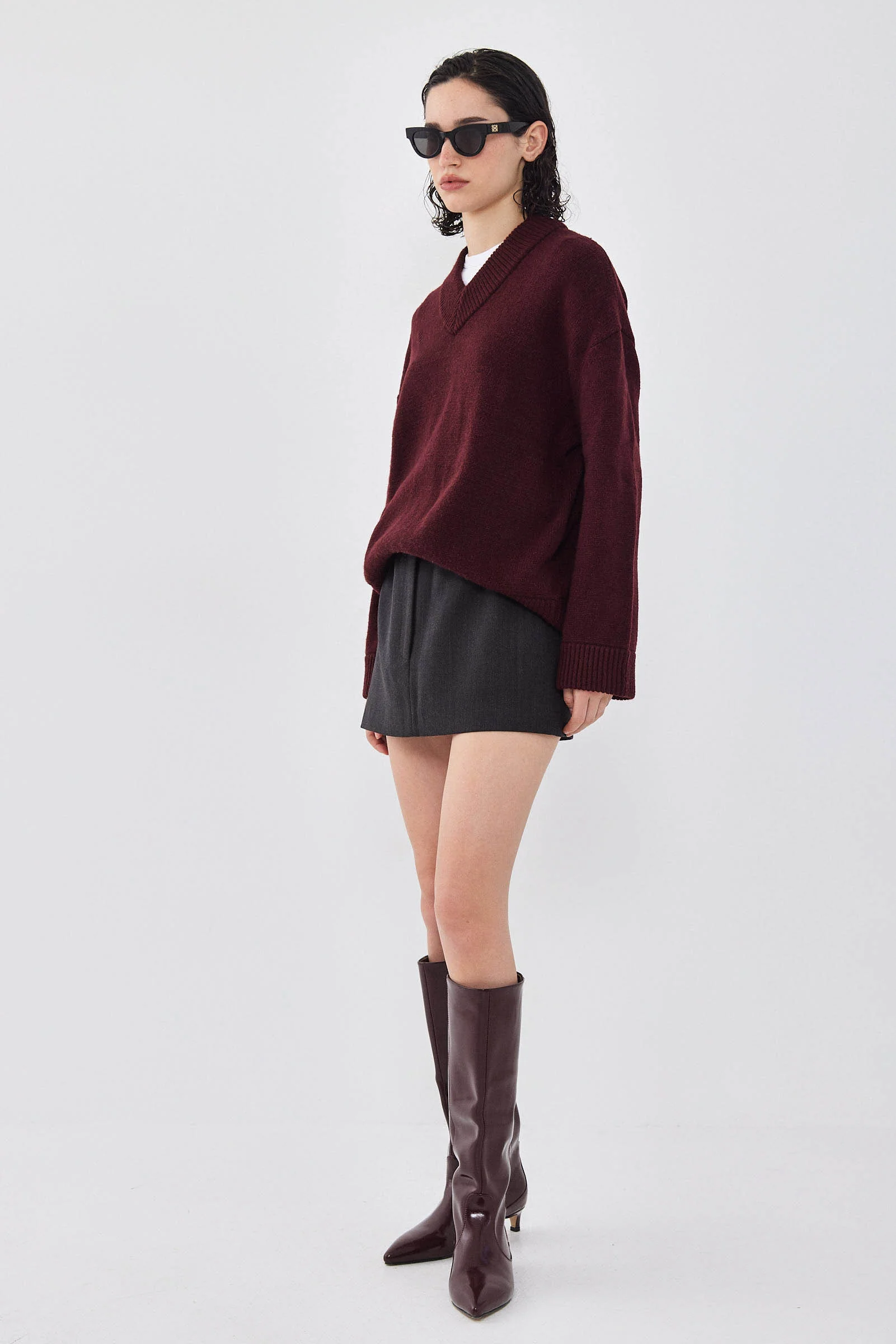 V Neck Oversized Jumper - Image 4