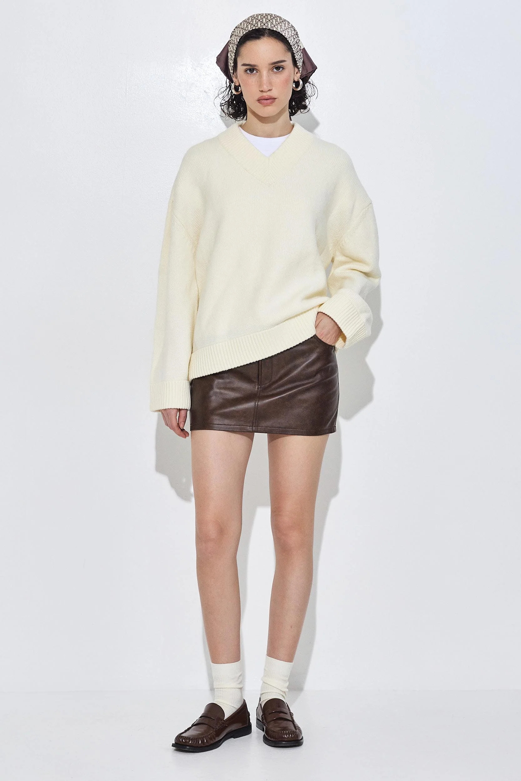 V Neck Oversized Jumper - Image 2